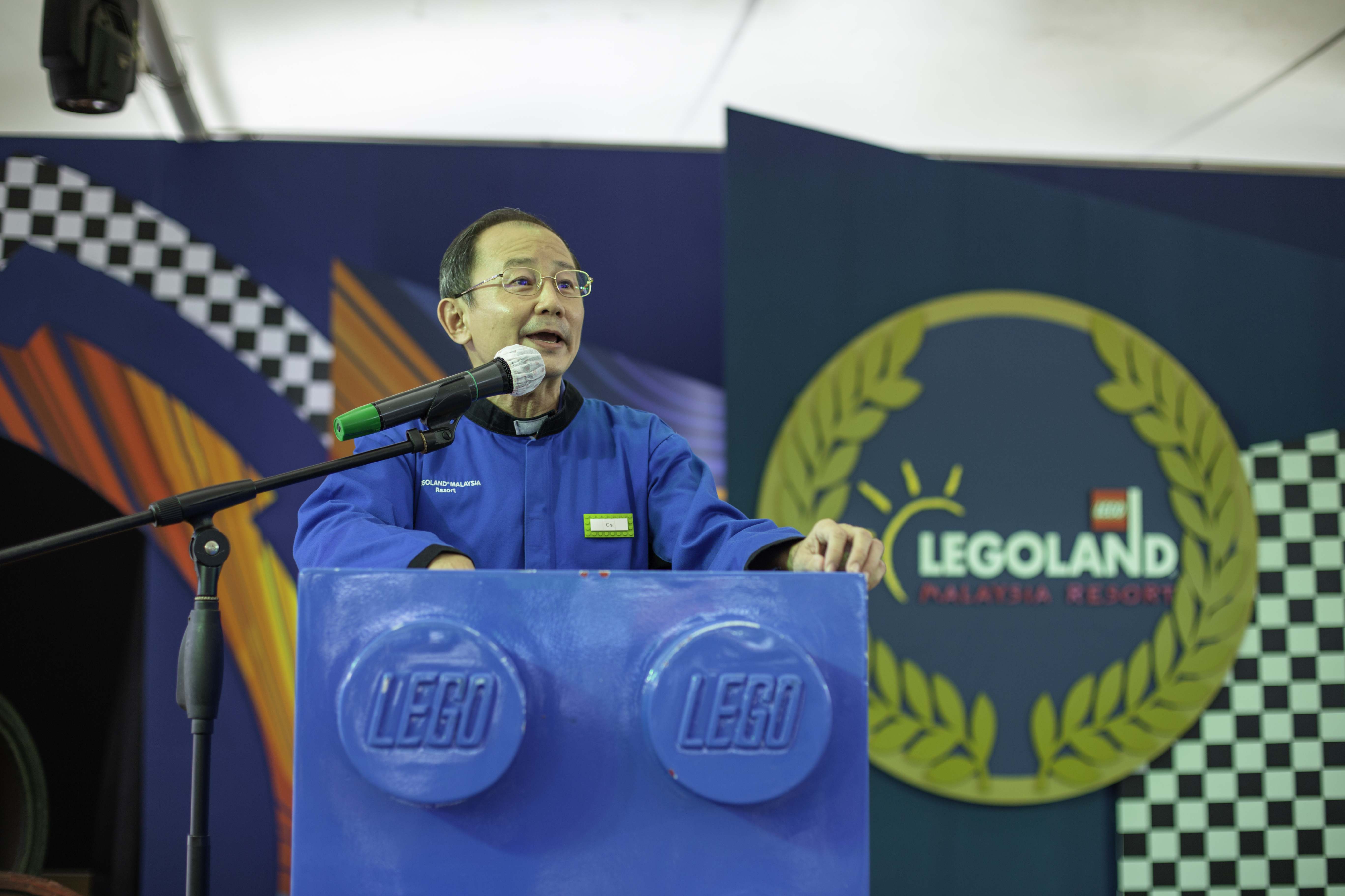 READY, GET SET, LEGOLAND!