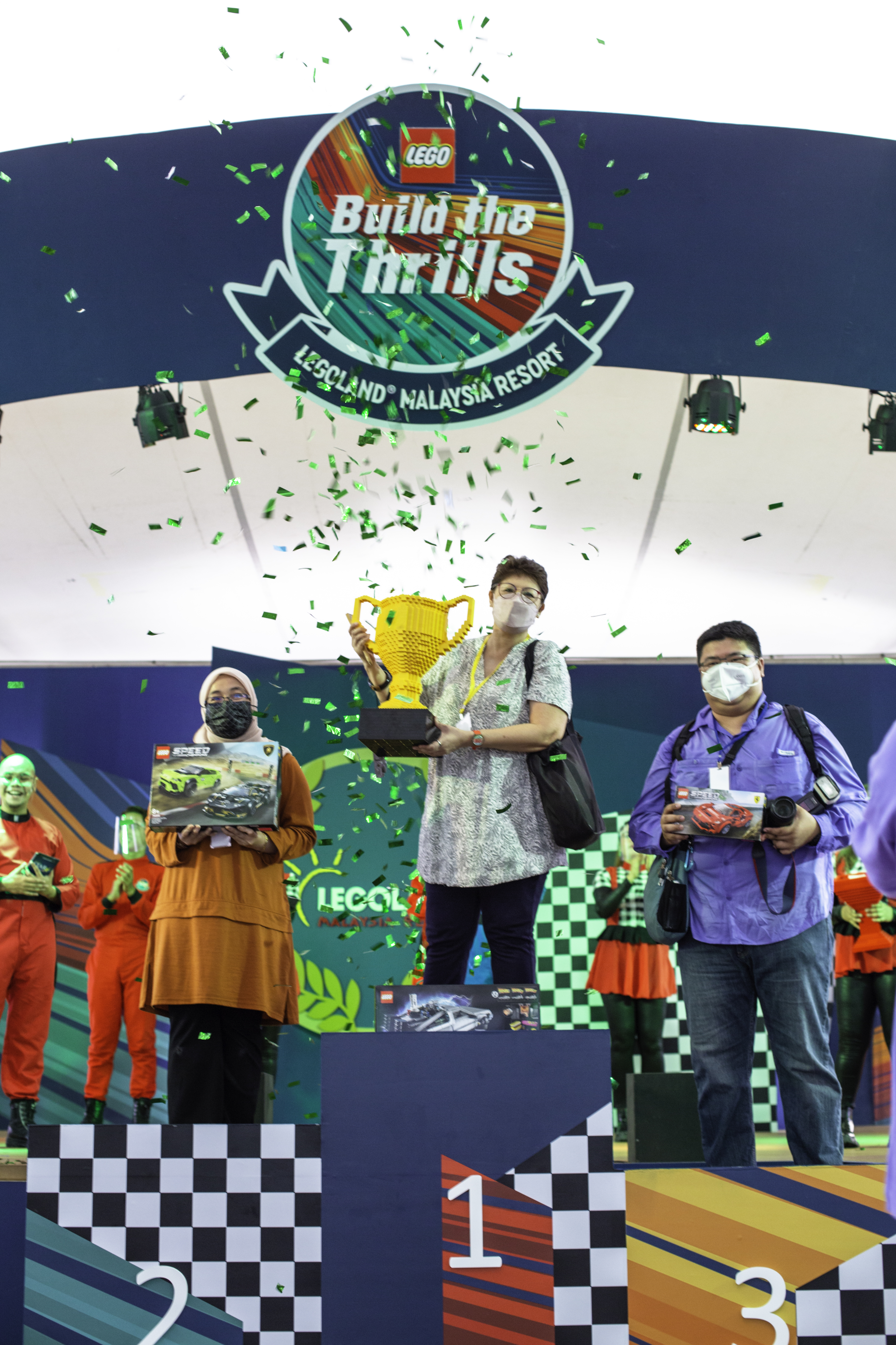 READY, GET SET, LEGOLAND!