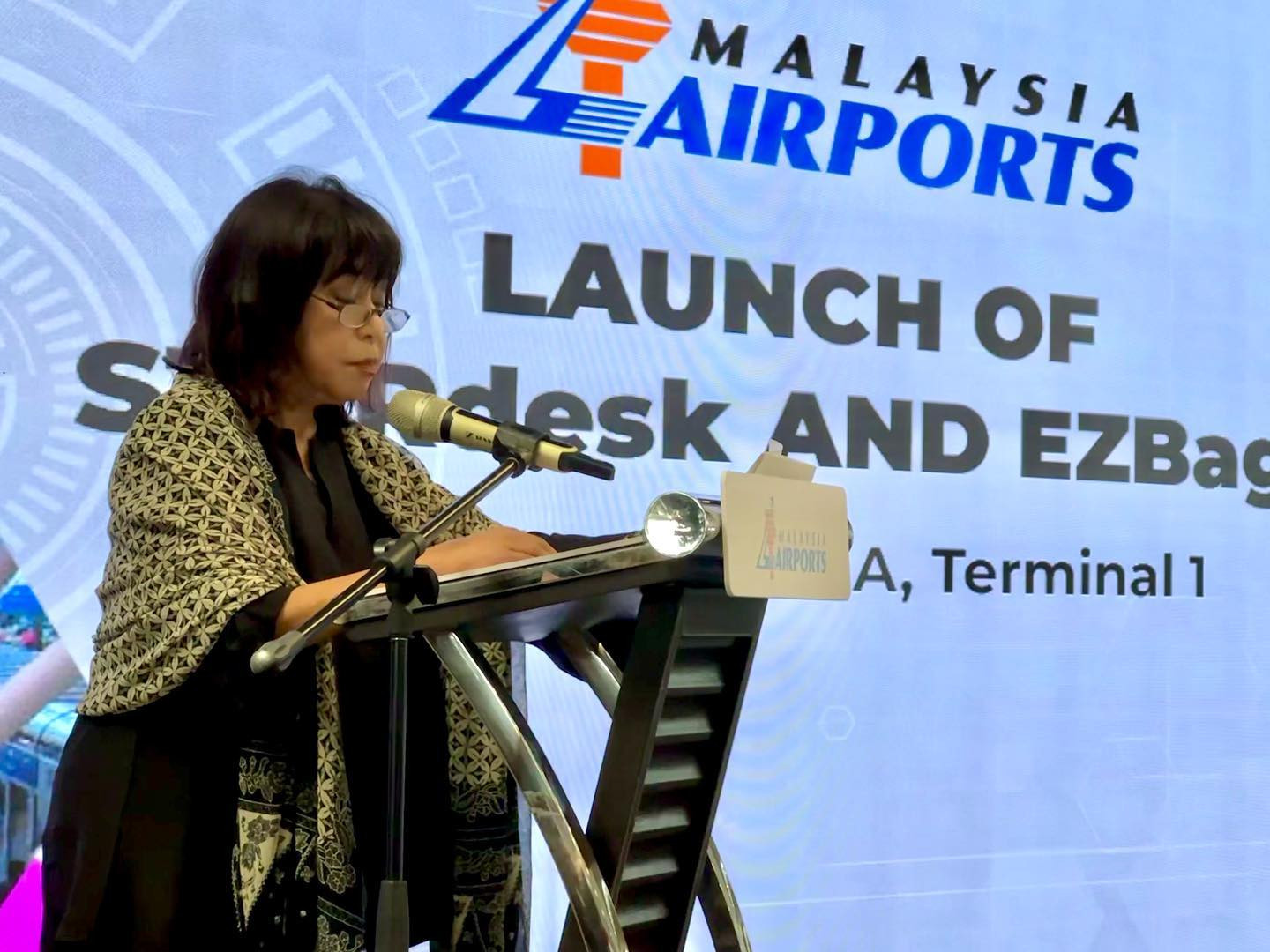 KLIA GEARS TOWARDS REGAINING TOP TIER GLOBAL RANKINGS WITH STARDESK AND EZBAGZ