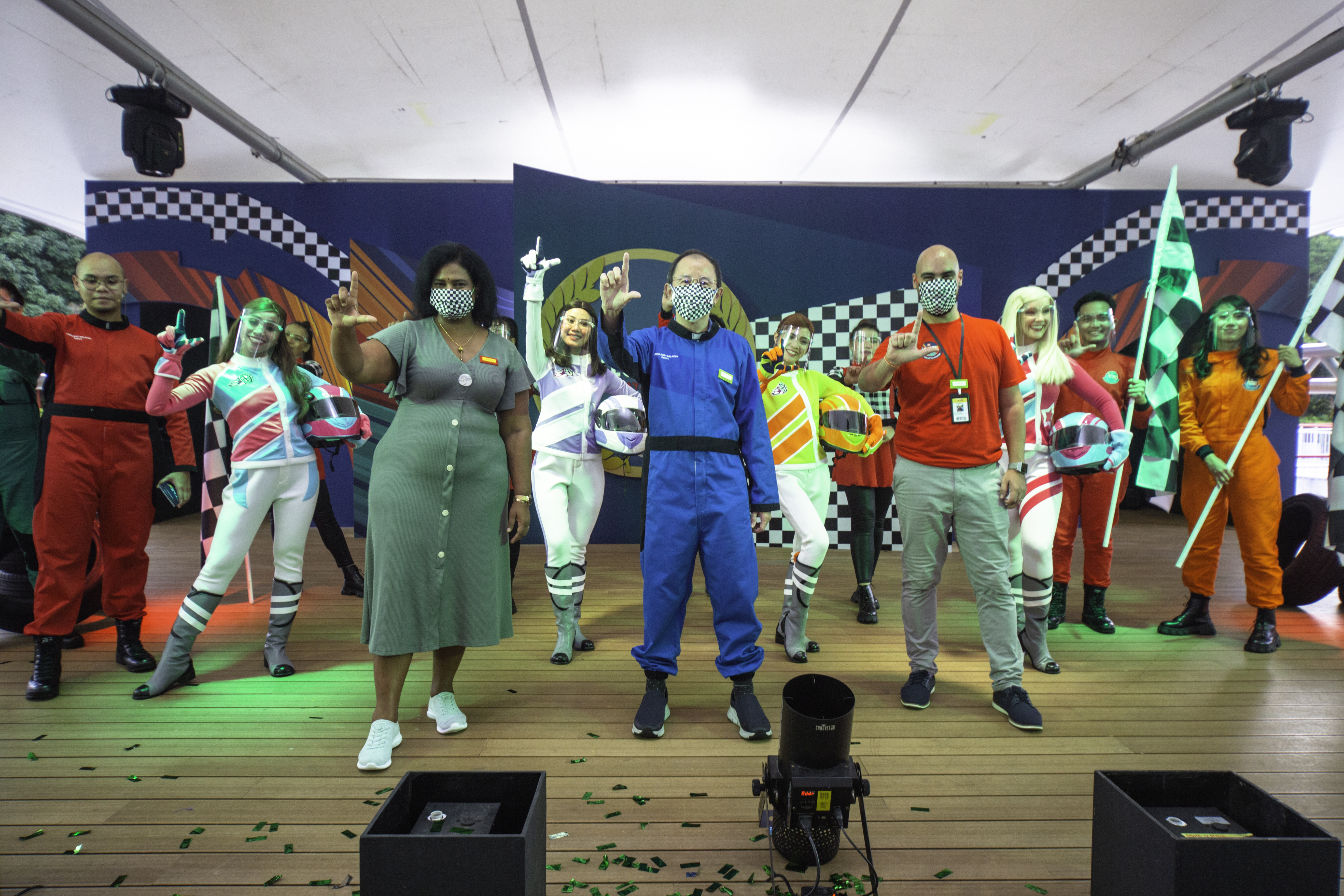 READY, GET SET, LEGOLAND!