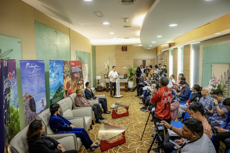 LOONG AIR LAUNCHES FLIGHT FROM XI’AN TO PENANG