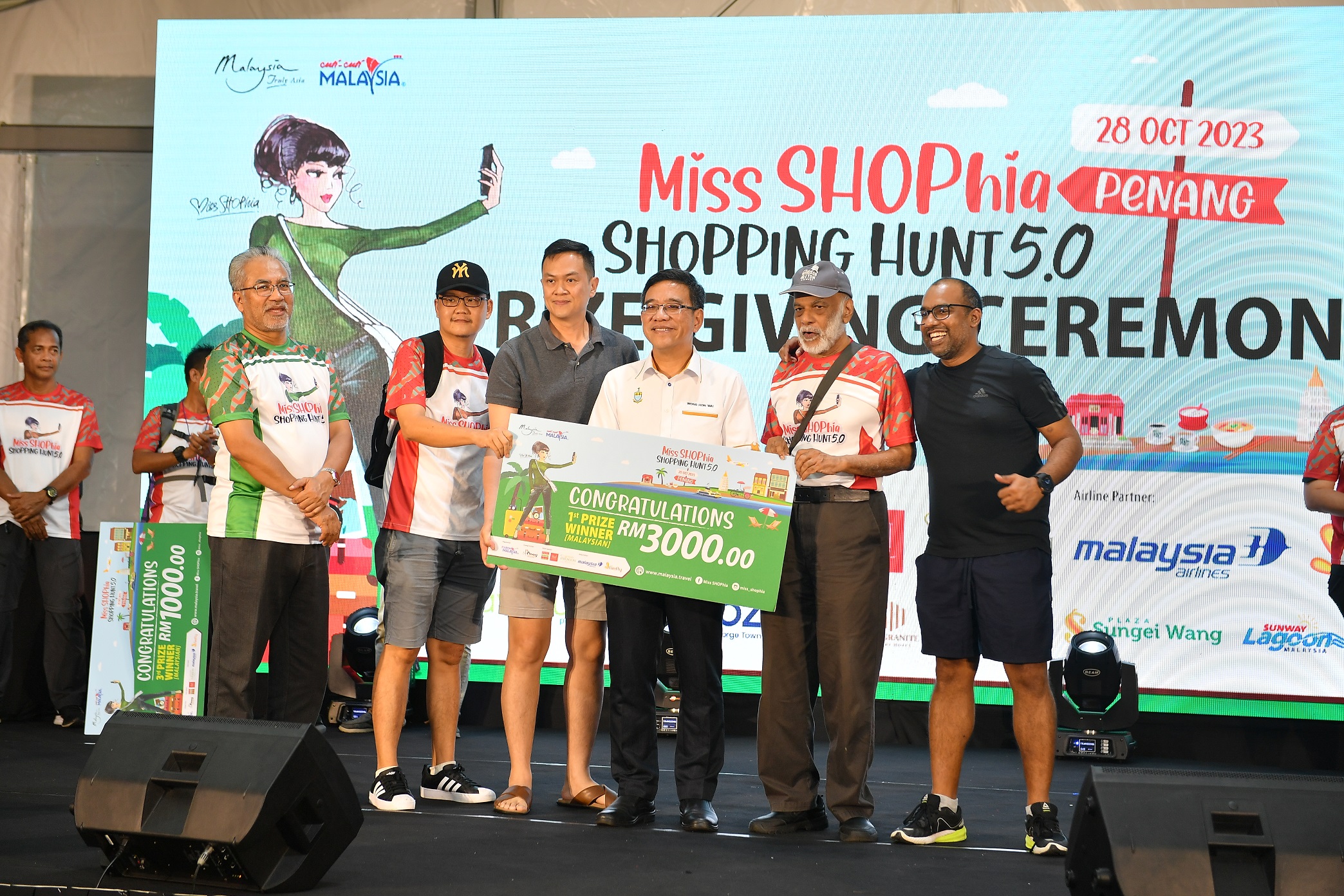 MISS SHOPHIA SHOPPING HUNT 5.0 TAKES PENANG