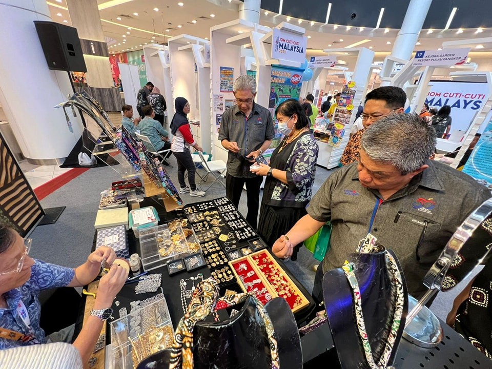 TOURISM MALAYSIA MENGANJURKAN PROGRAM JOM CUTI-CUTI MALAYSIA ROADSHOW 2022  DI JOHOR BAHRU