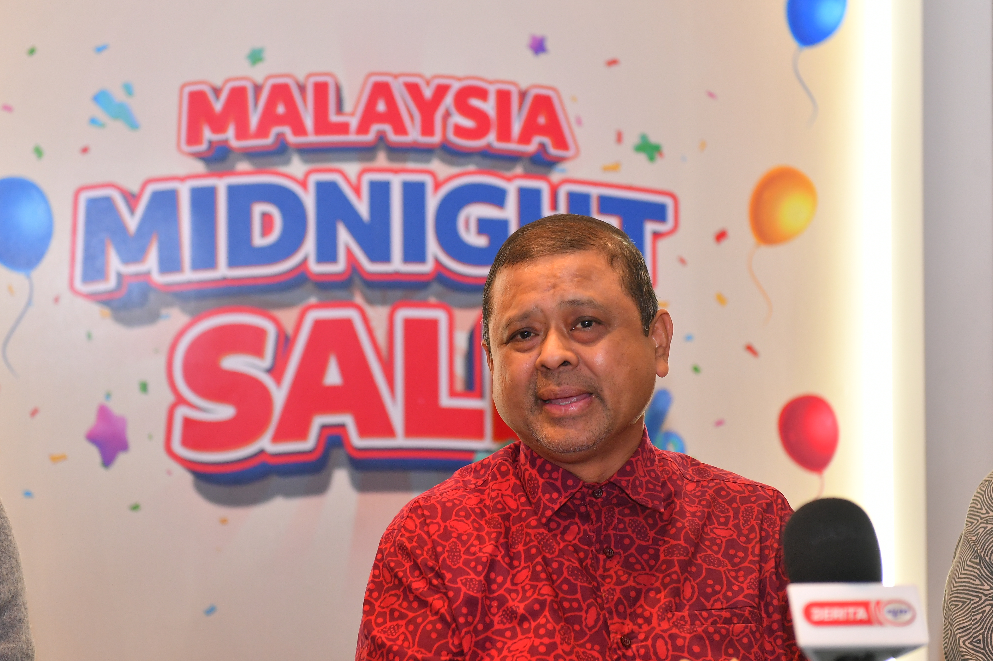 MALAYSIA MIDNIGHT SALE 2024 TO BOOST TOURISM AND ECONOMIC GROWTH
