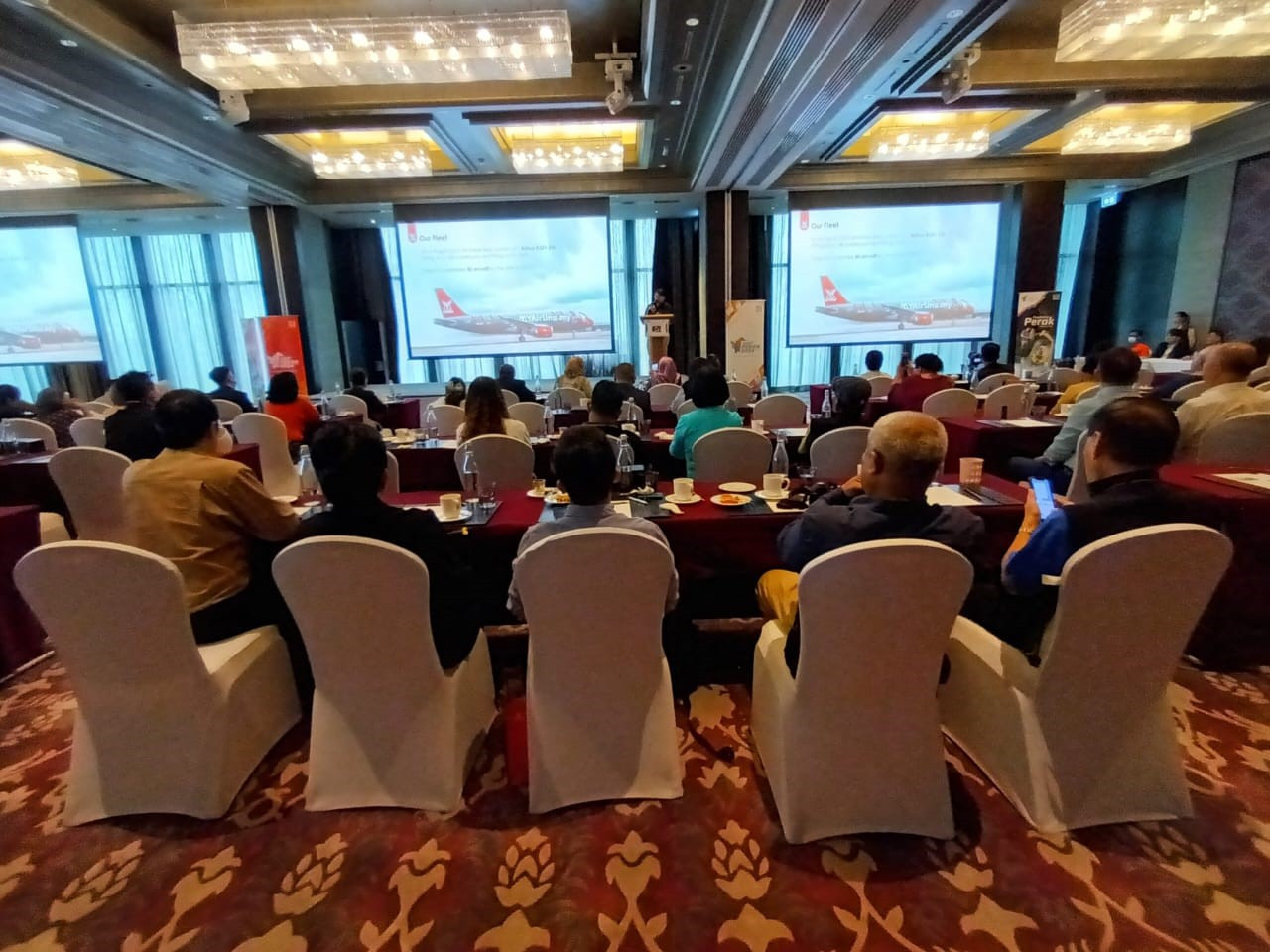 THAI TRAVEL AGENTS MEET UP WITH  MALAYSIAN TRAVEL TRADE PARTNERS IN TOURISM SEMINAR  AND BUSINESS-TO-BUSINESS (B2B) SESSIONS