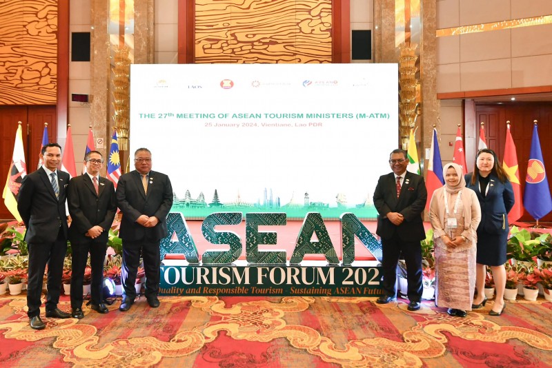 THE MINISTER OF TOURISM, ARTS, AND CULTURE, DATO SRI TIONG KING SING, EMPHASIZED MALAYSIA'S COMMITMENT TO STRENGTHENING REGIONAL TOURISM AT THE 27TH ASEAN TOURISM MINISTERS MEETING