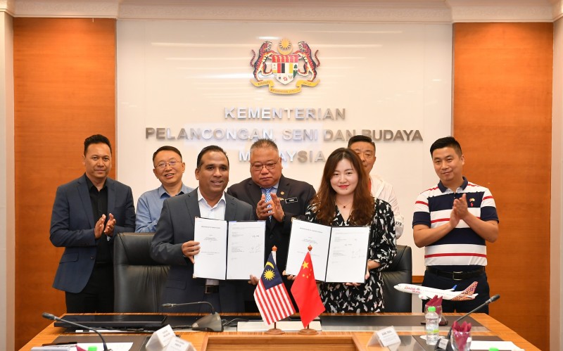 JIANGSU TOPVIEW SIGNS MOU WITH BATIK AIR FOR EXPANSION OF CHINA ROUTES