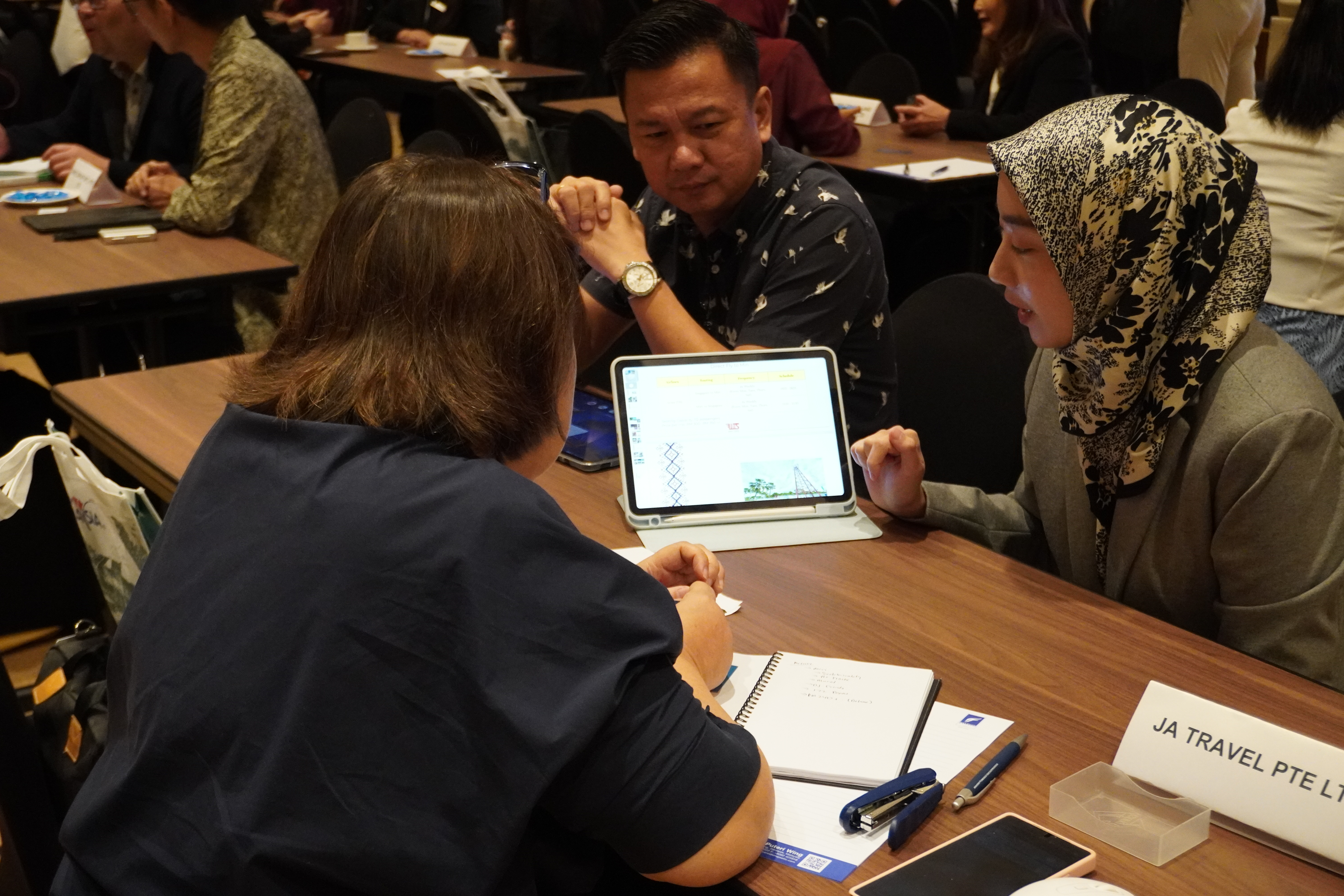 SARAWAK WELCOMES SINGAPORE’S TRAVEL AGENTS  FOR “MEET-THE-EXPERTS” PROGRAMME