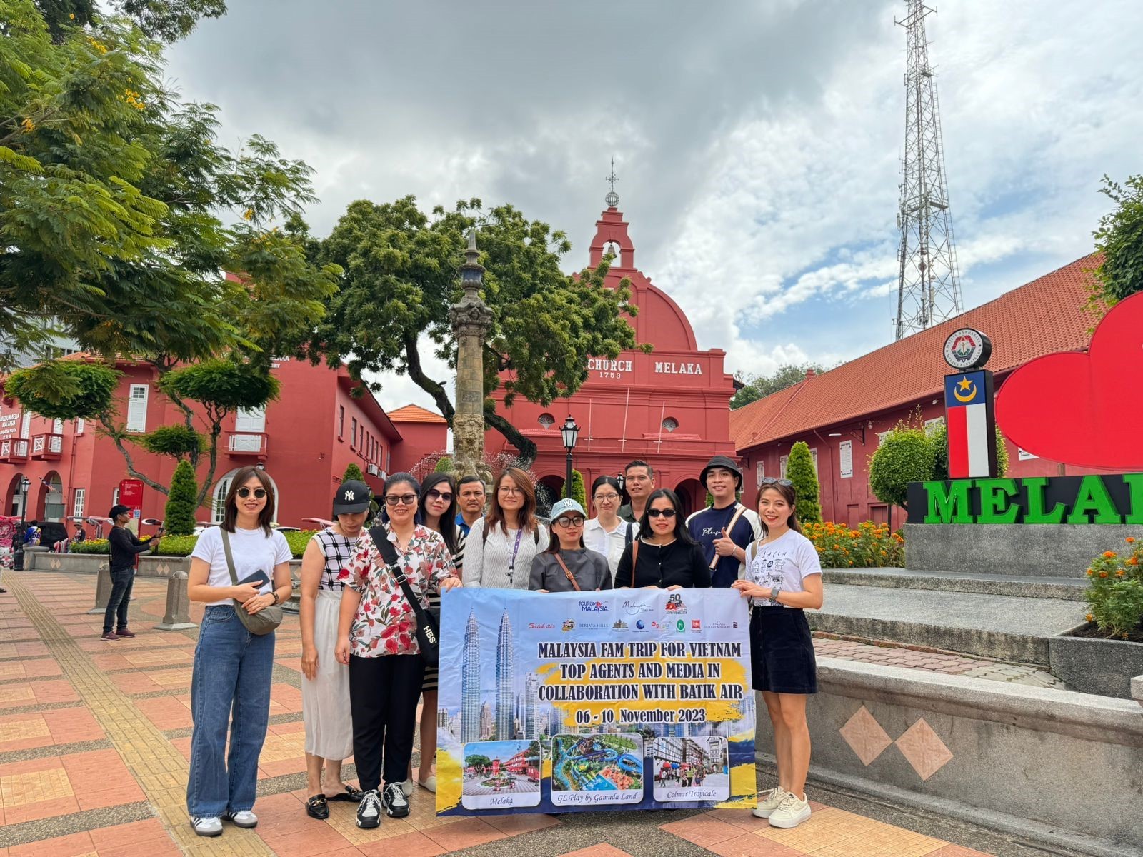 FAM TRIP FOR VIETNAMESE TRAVEL AGENTS AND MEDIA TO BOOST TOURIST ARRIVALS FROM VIETNAM WITH BATIK AIR