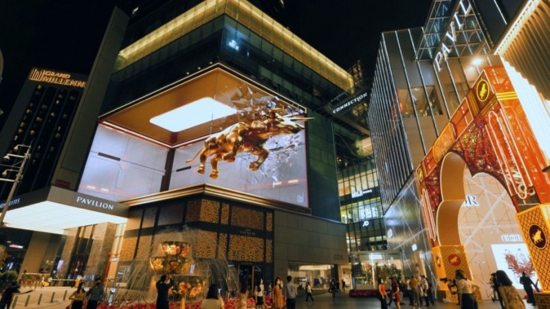 THE FIRST-OF-ITS-KIND 3D SHOW OF THE GOLDEN BULL  CHARGING INTO PAVILION KL THIS CHINESE NEW YEAR