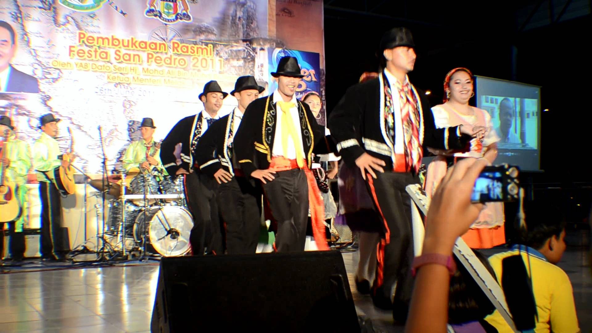 EXPERIENCE MALAYSIA JUNE