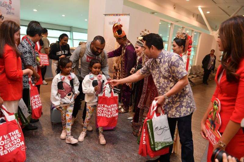 MALAYSIA WELCOMES INAUGURAL AIRASIA FLIGHT FROM DARWIN TO KUALA LUMPUR AHEAD OF VM2026