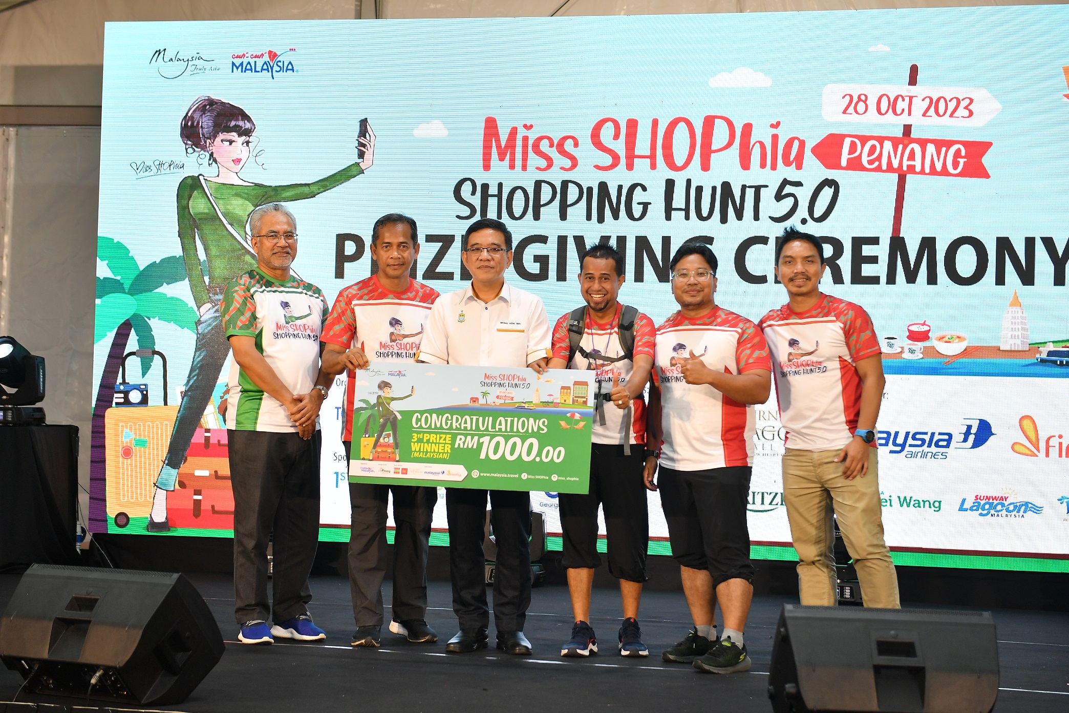 MISS SHOPHIA SHOPPING HUNT 5.0 TAKES PENANG