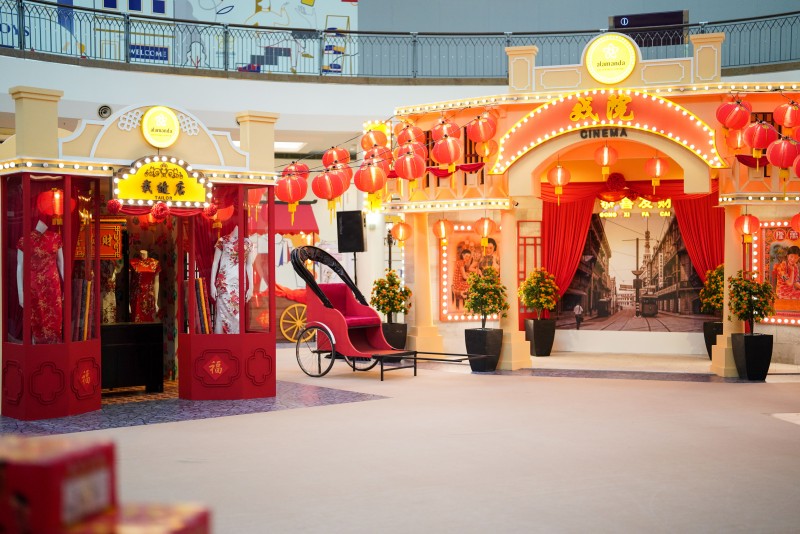 SURIA KLCC'S VINTAGE AFFAIR SPARKS CNY MAGIC