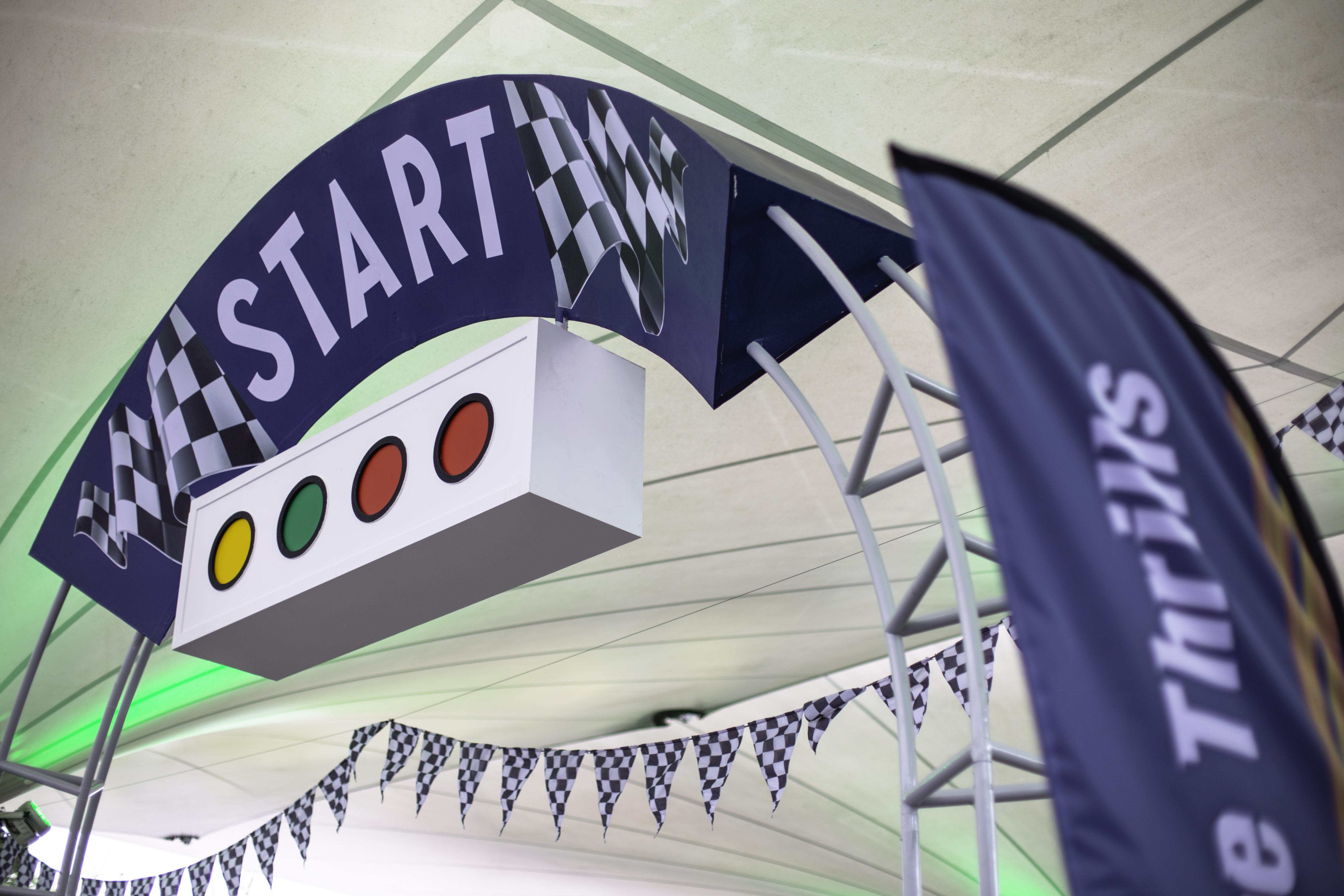 READY, GET SET, LEGOLAND!