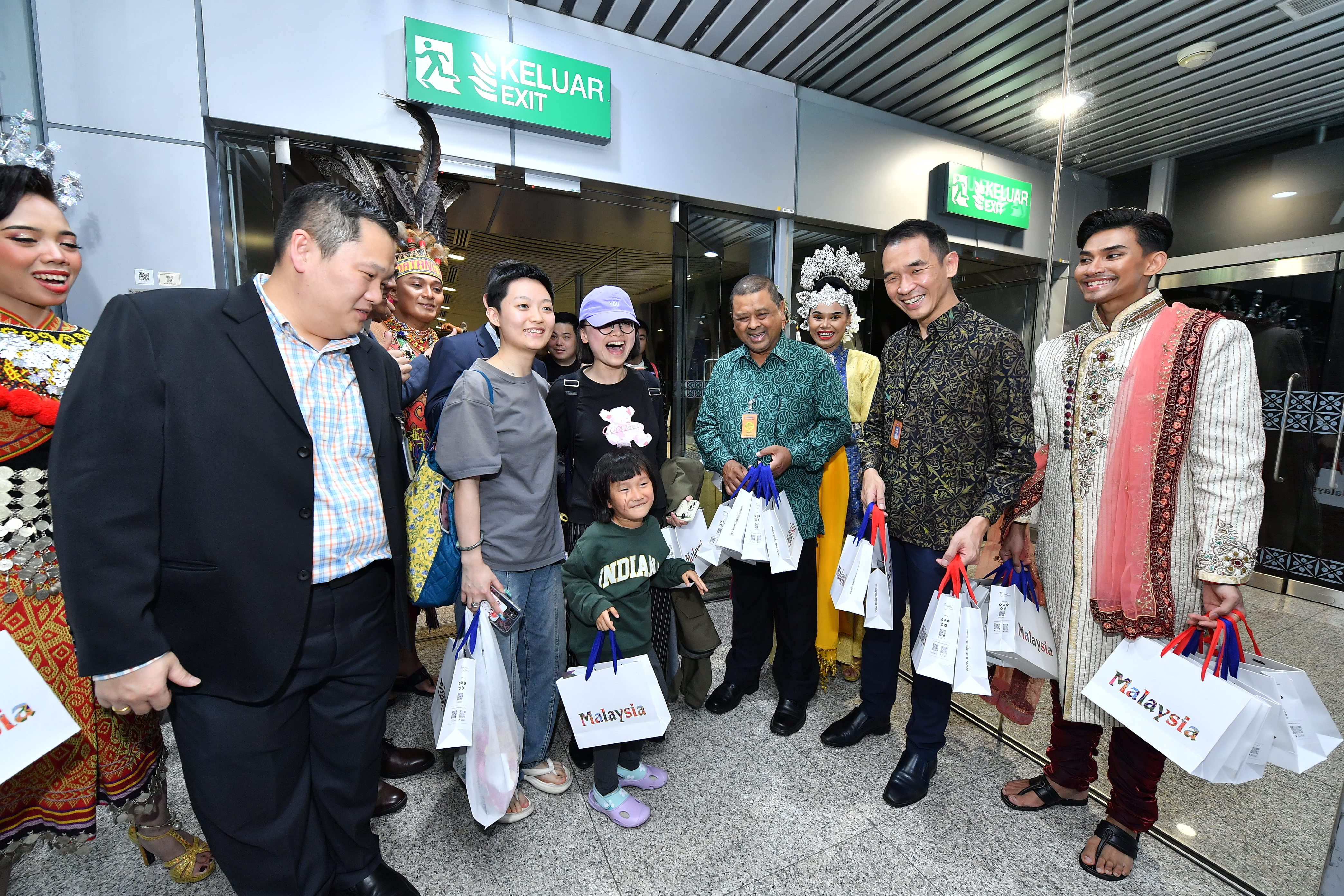 MALAYSIA WELCOMES NEW SICHUAN AIRLINES AND CHINA SOUTHERN AIRLINES ROUTES TO KUALA LUMPUR
