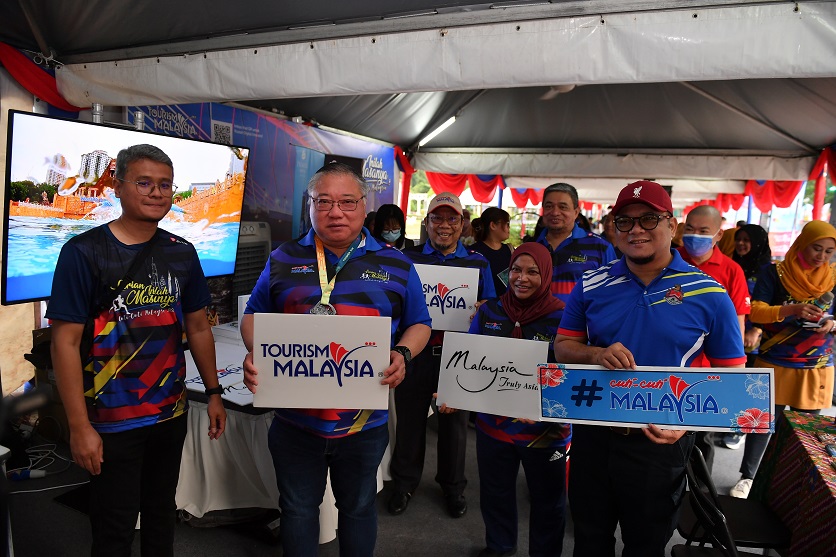 LARIAN SANTAI DAN MAJLIS PELANCARAN LAGU KEMPEN “INILAH MASANYA, CUTI-CUTI MALAYSIA”