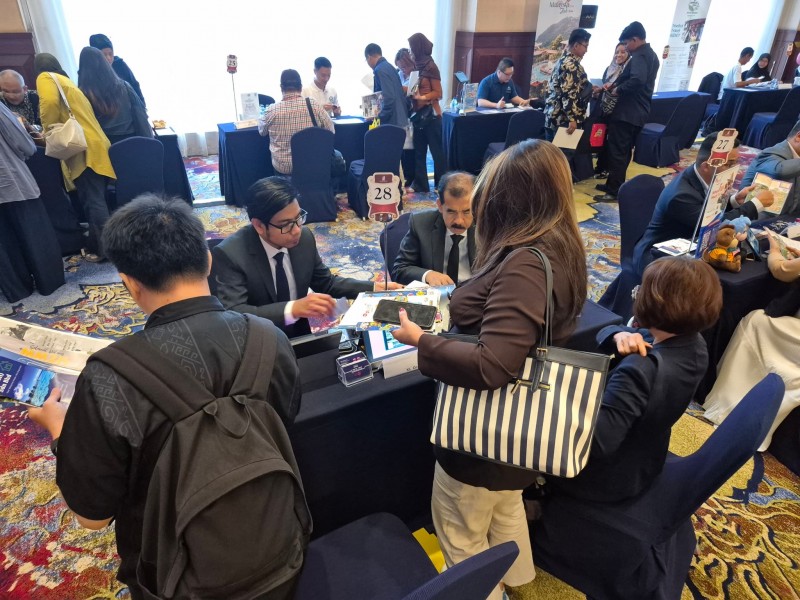 MISI GALAKAN PELANCONGAN TOURISM MALAYSIA TEMBUSI EMPAT BANDAR UTAMA DI INDONESIA