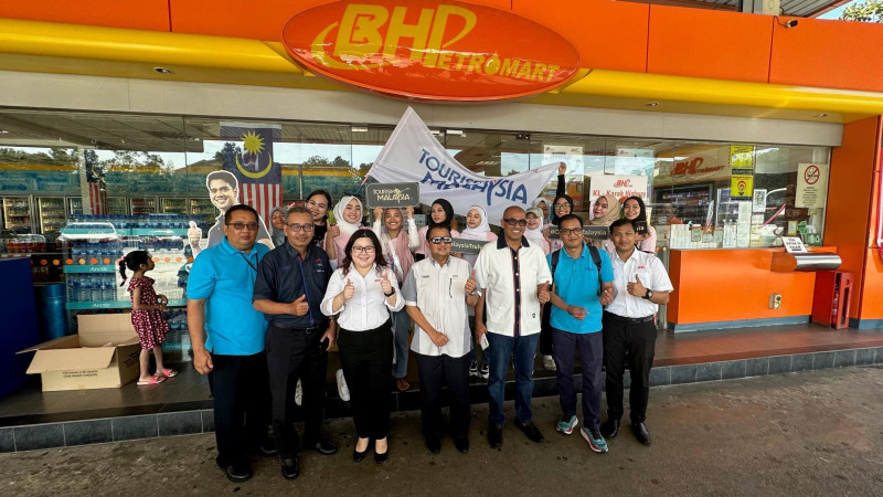 KEMBARA CUTI-CUTI MALAYSIA THE GIRLS REPUBLIQUE BERSAMA TOURISM MALAYSIA