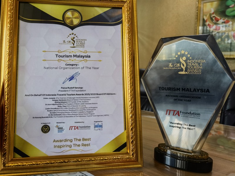 TOURISM MALAYSIA BAGS NATIONAL ORGANISATION OF THE YEAR FOR THE SECOND TIME AT ITTA 2021/22