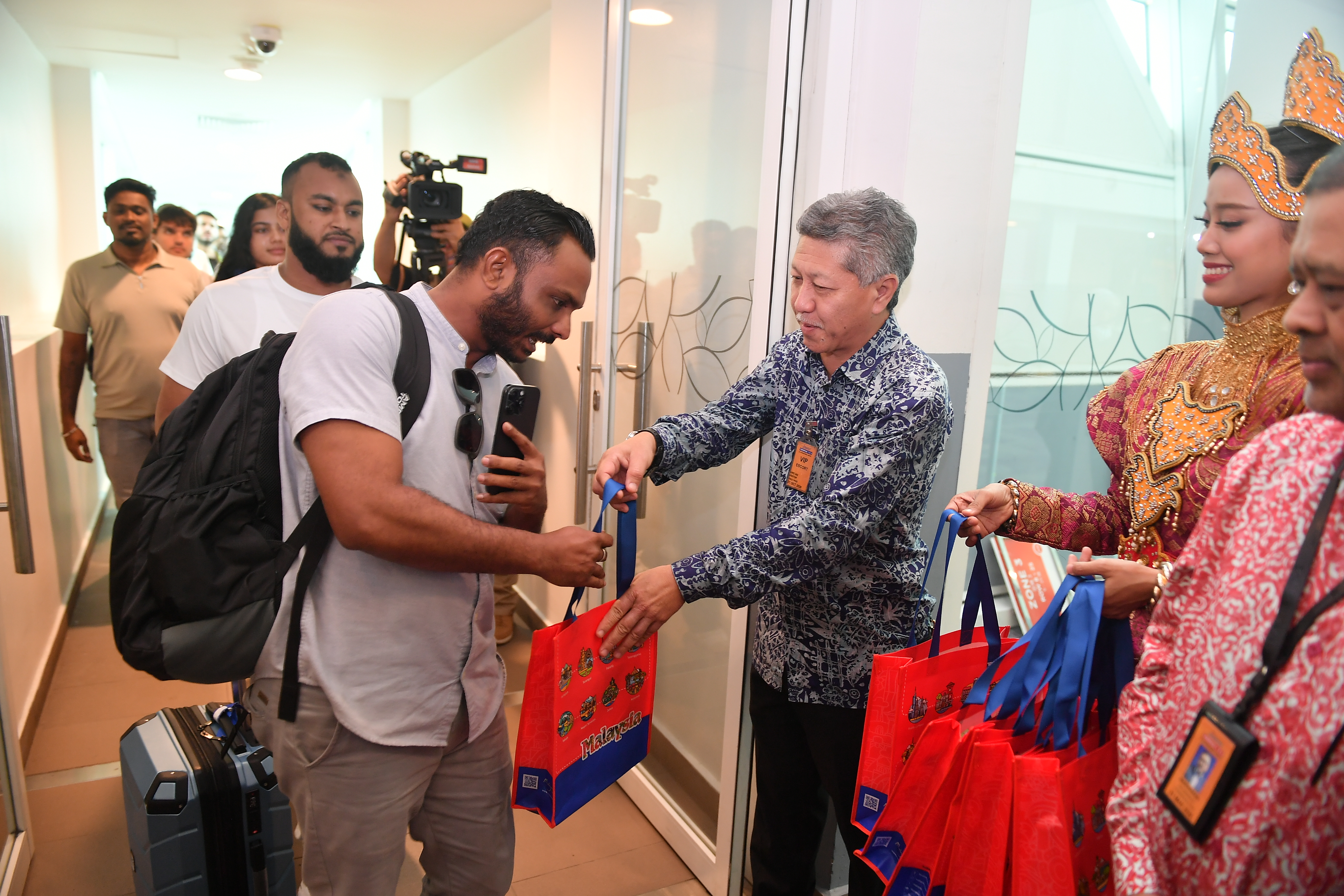 TOURISM MALAYSIA WELCOMES NEW FITSAIR DIRECT FLIGHTS FROM SRI LANKA
