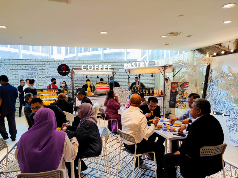 FAHRENHEIT88 CELEBRATES ‘GREATER TOGETHER’ MERDEKA BASH WITH AN ARTSY TWIST!