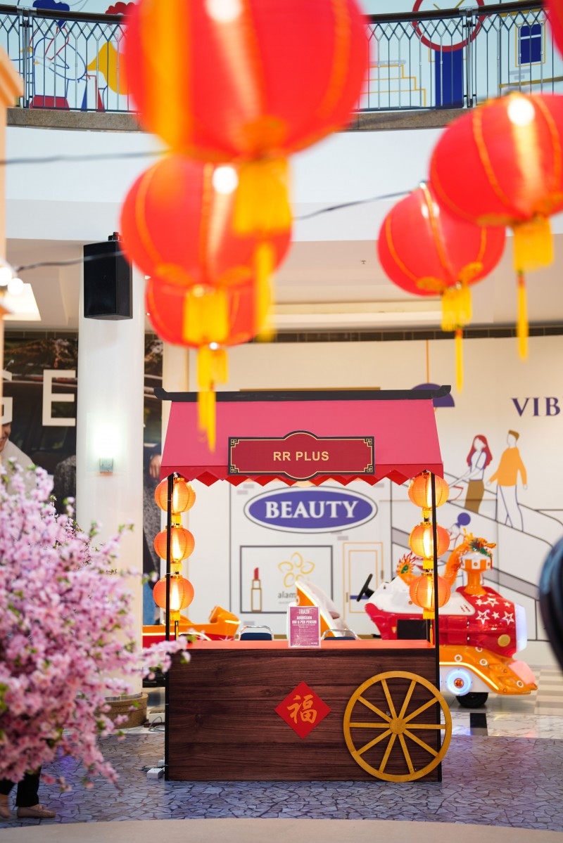 SURIA KLCC'S VINTAGE AFFAIR SPARKS CNY MAGIC