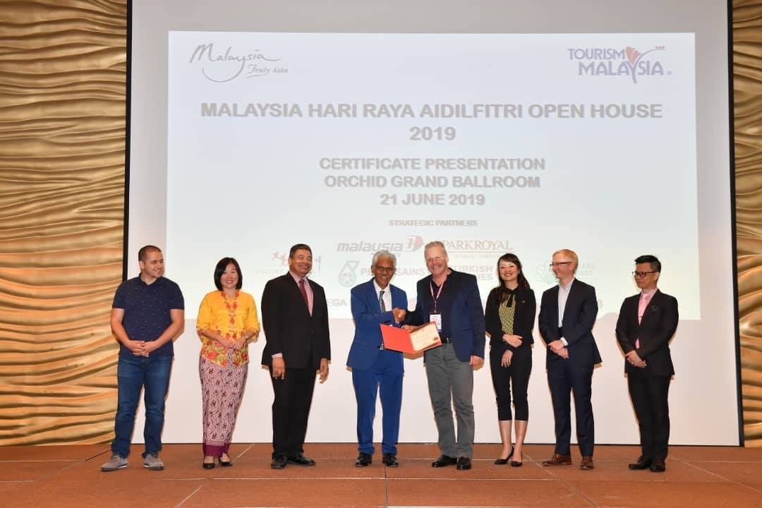 29 INTERNATIONAL MEDIA AND TOUR OPERATORS CELEBRATE HARI RAYA AIDIL FITRI IN MALAYSIA