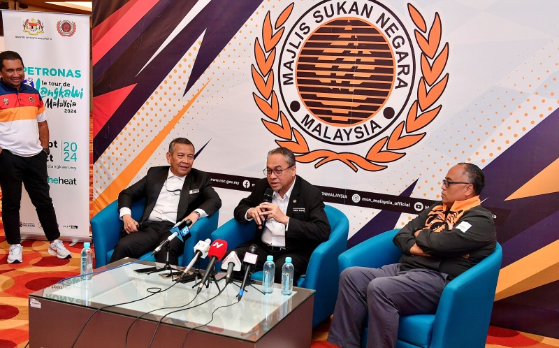 TOURISM MALAYSIA TERUSKAN KERJASAMA STRATEGIK & PEMEGANG JERSI POLKA DOT RAJA BUKIT