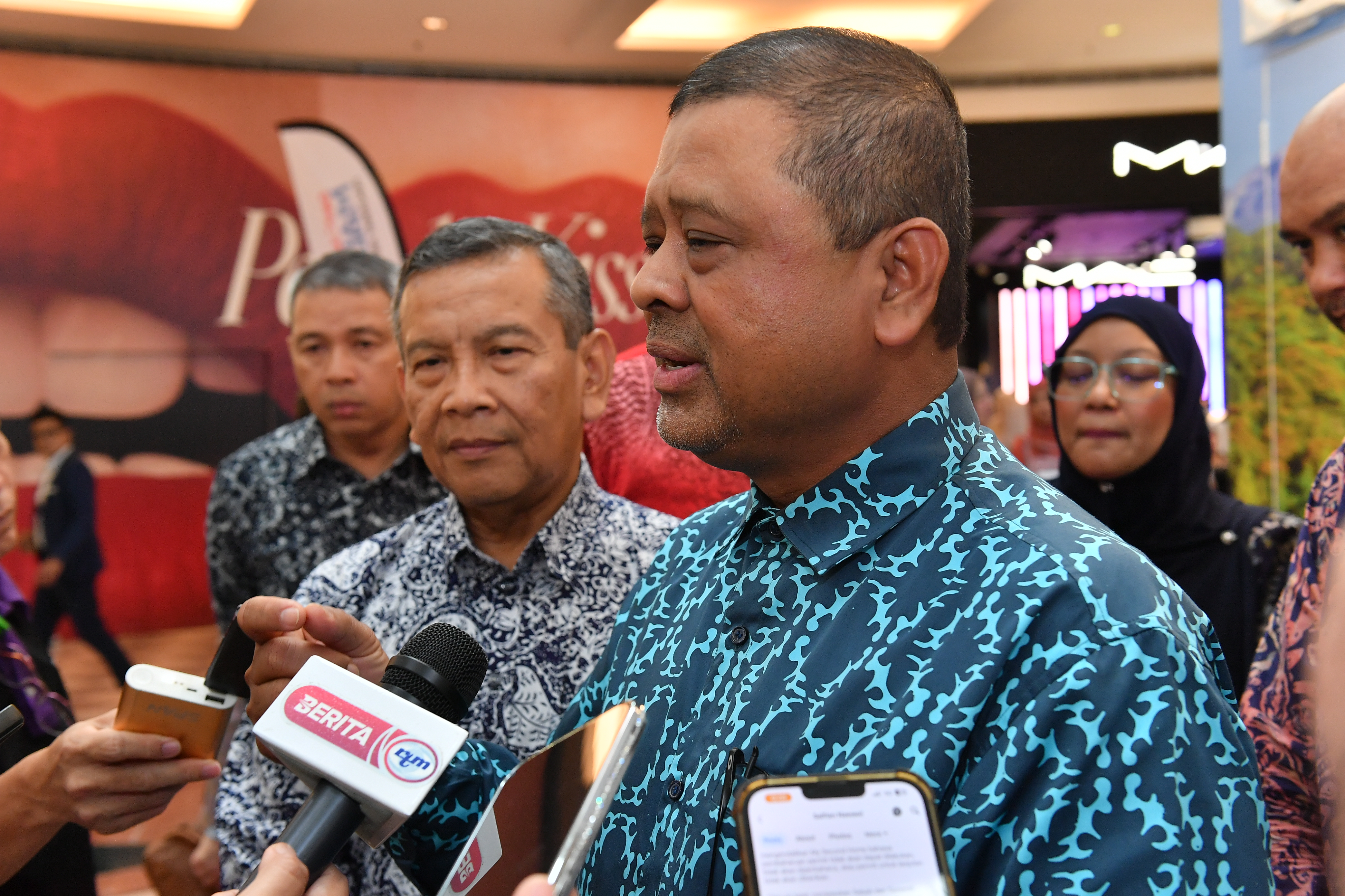 PAMERAN CUTI-CUTI MALAYSIA MADANI PENJAWAT AWAM 2024 TAWAR JUALAN PAKEJ PELANCONGAN ISTIMEWA