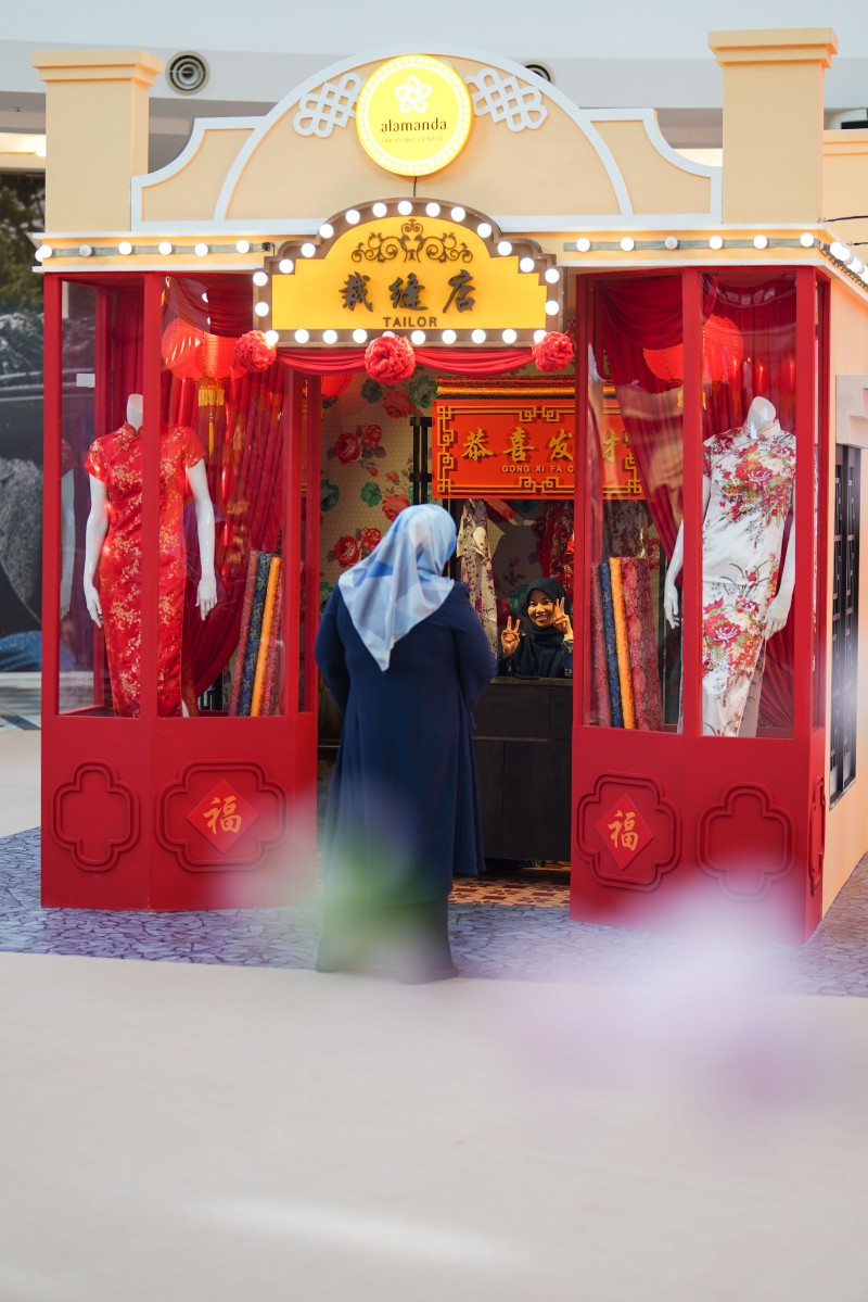 SURIA KLCC'S VINTAGE AFFAIR SPARKS CNY MAGIC