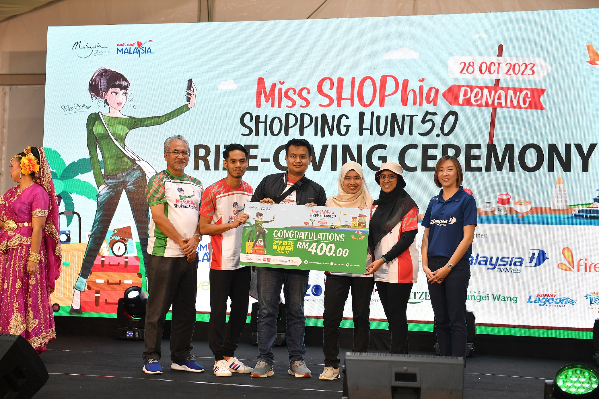 MISS SHOPHIA SHOPPING HUNT 5.0 TAKES PENANG