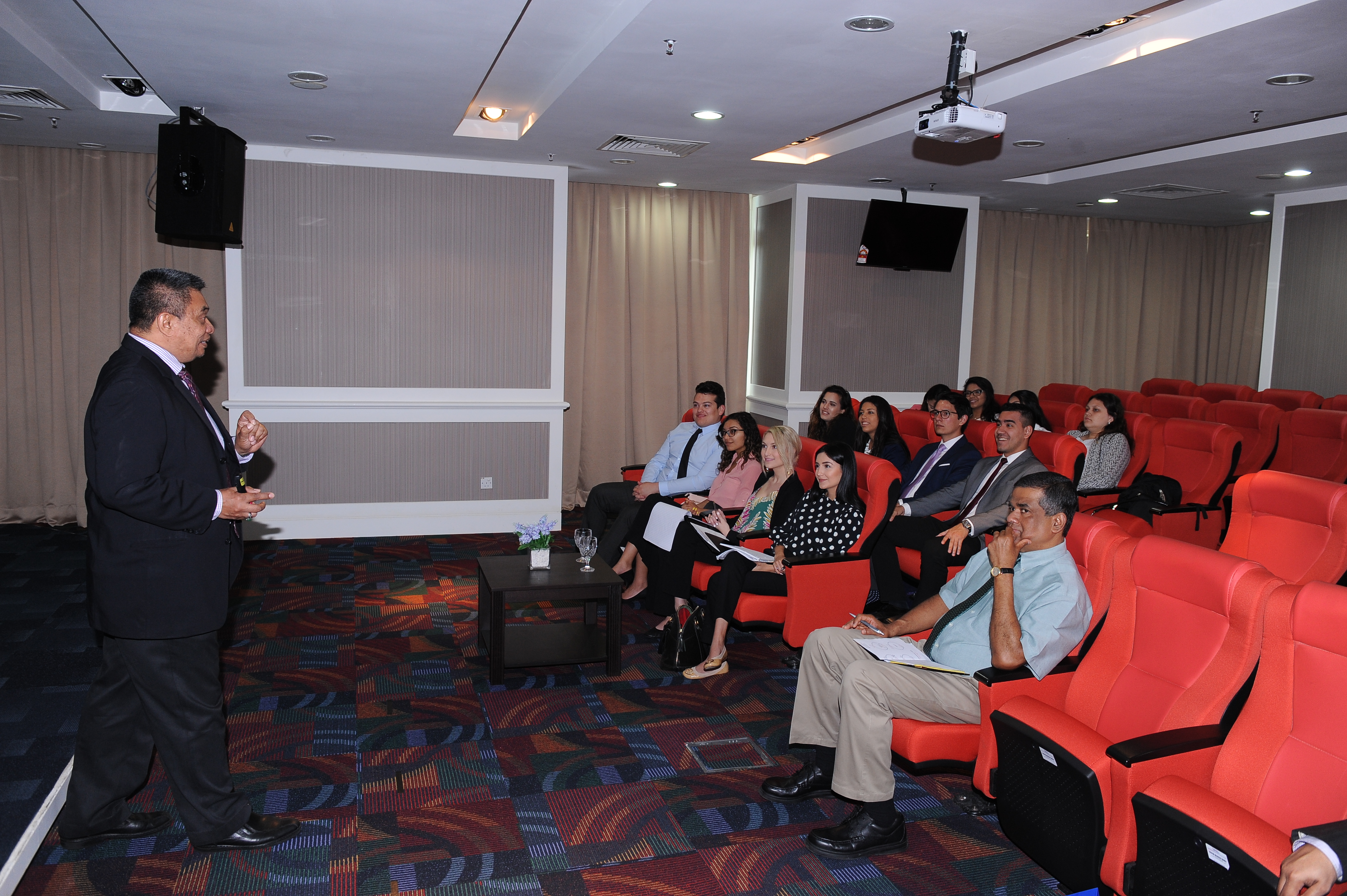 Tourism Briefing for student from St Mary University, Texas, USA