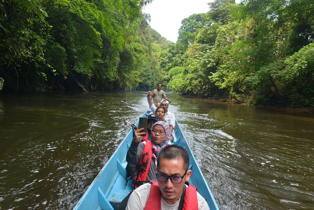 Networking Trip Tourism Malaysia & Tourism Product Audit to Borneo Jazz Festival, Miri and Gunung Mulu National Park Siri 2/2022