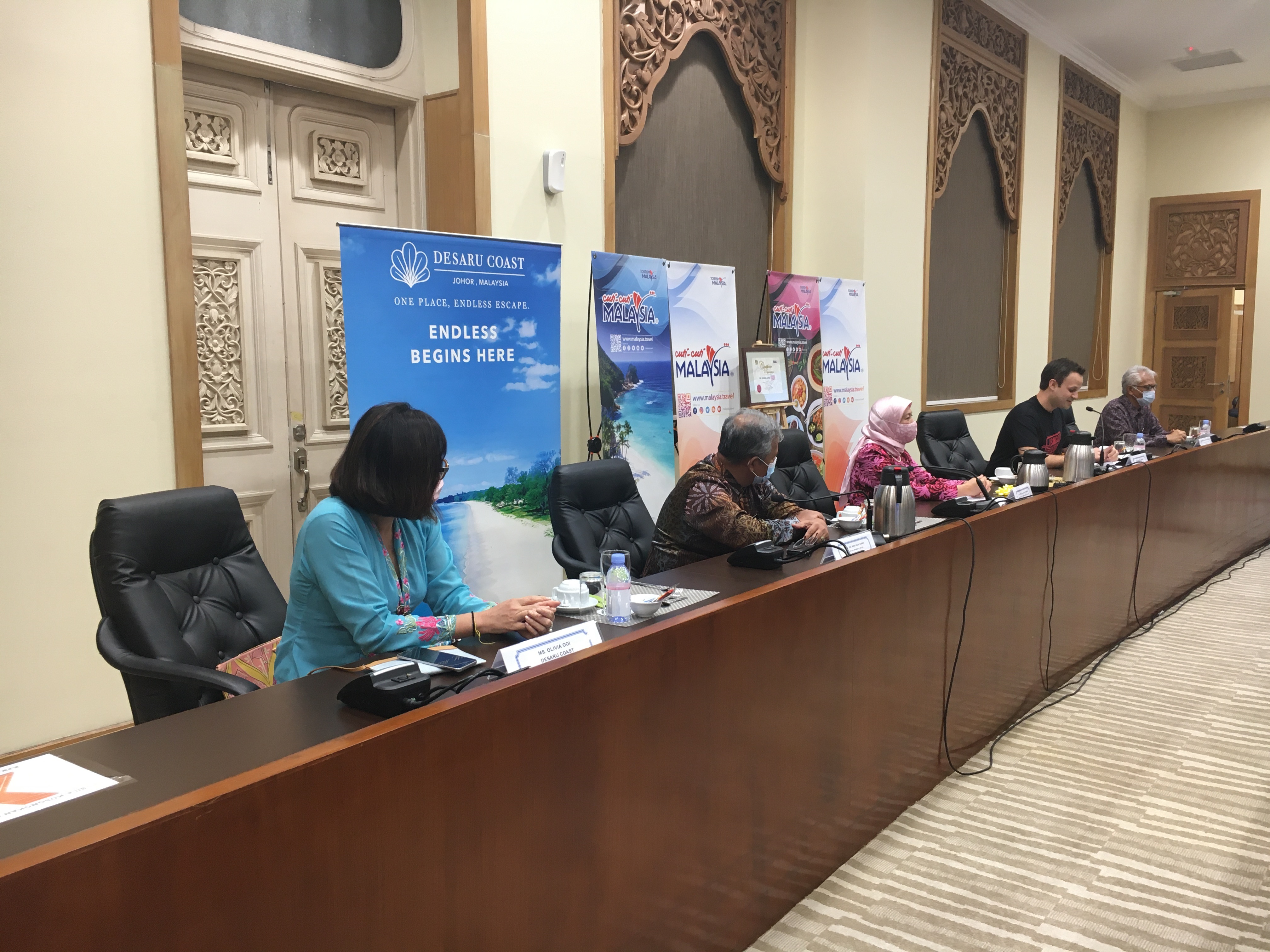 Certificate of Appreciation to The Food Ranger "The Ultimate Malaysia Road Trip" by Minister of Tourism, Arts and Culture Malaysia