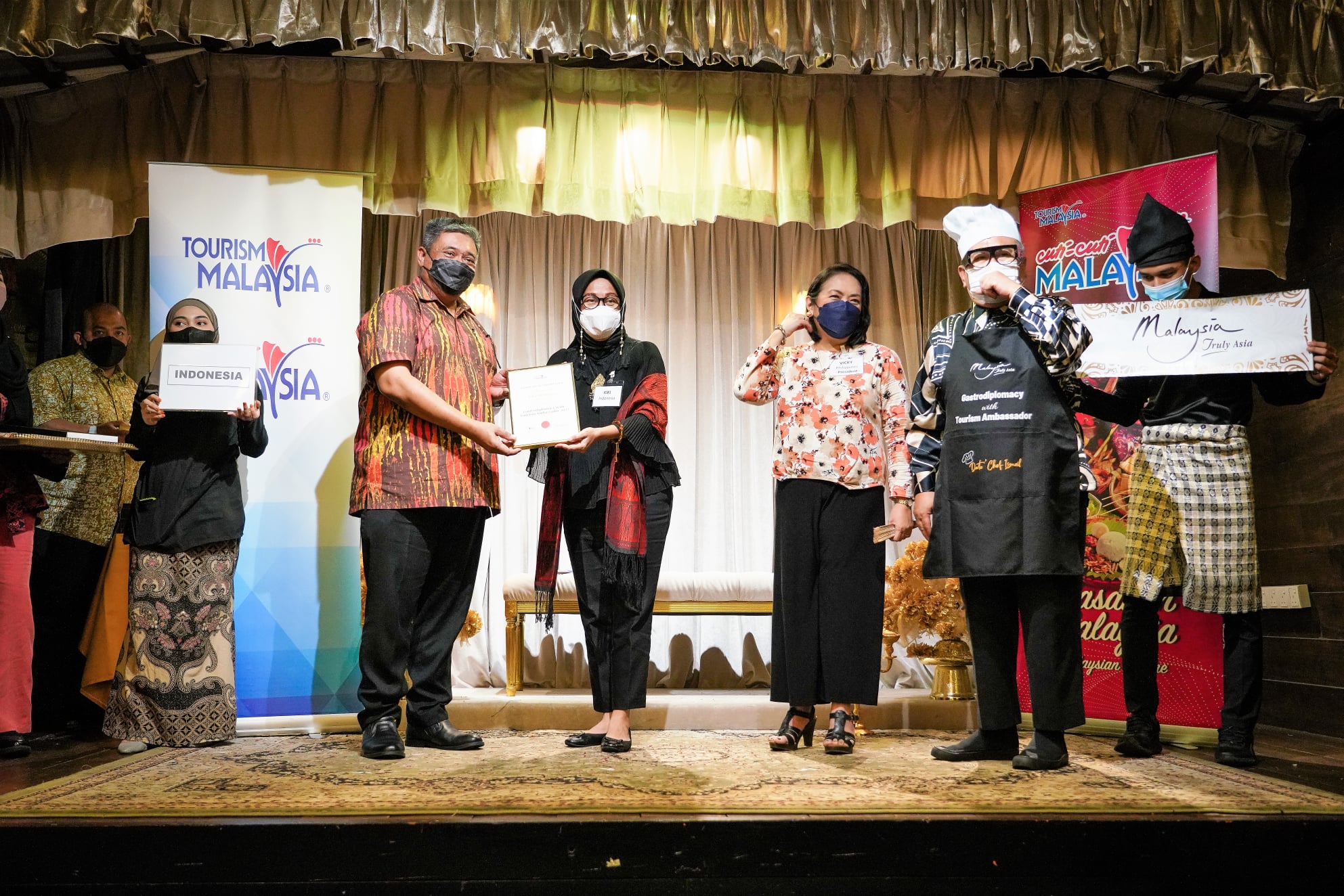 Gastrodiplomacy with Tourism Ambassador Dato’ Chef Ismail at Rebung Restaurant. 15 - 28 February 2022