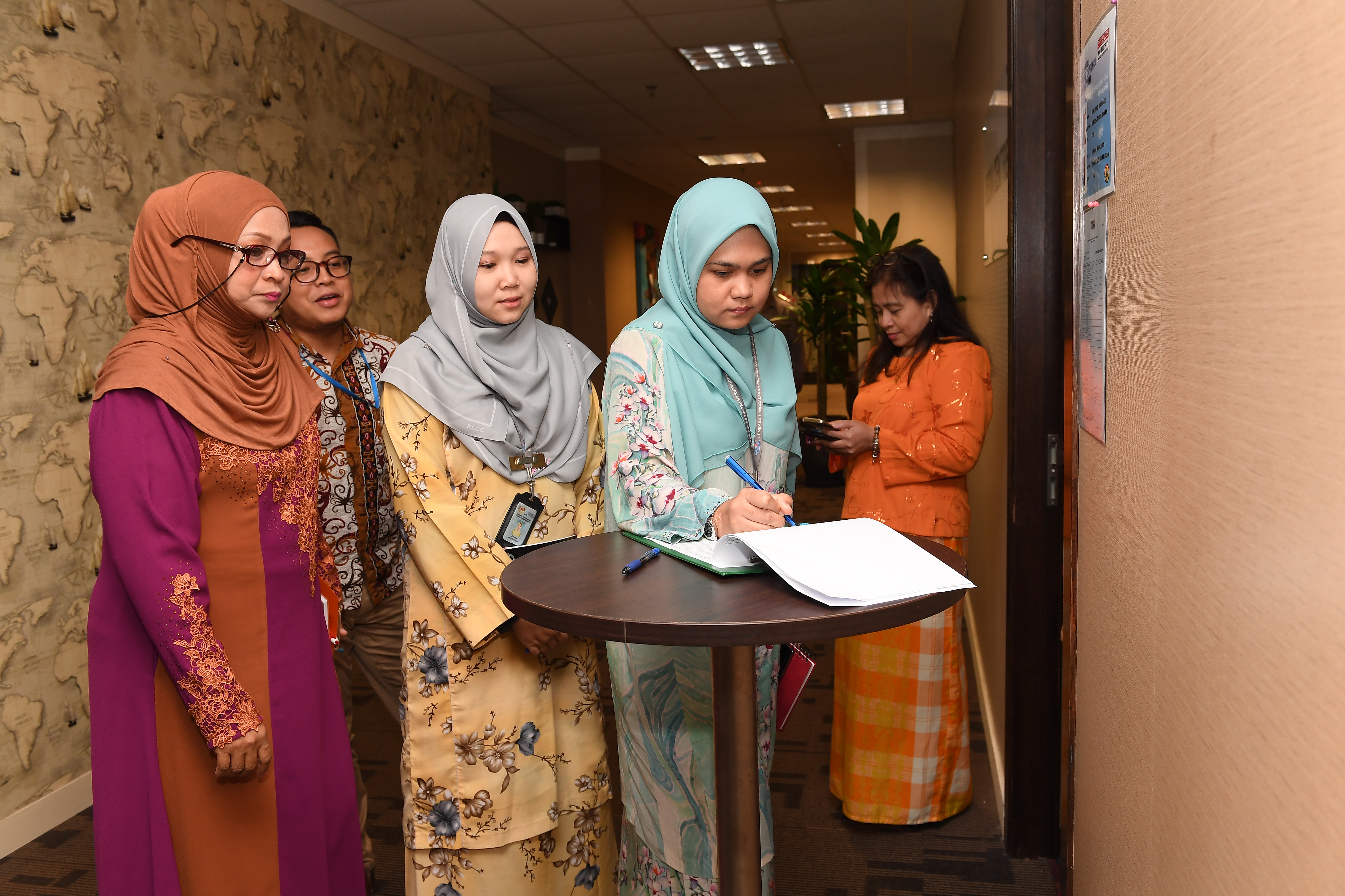 Thursday Talk - MCM Studio