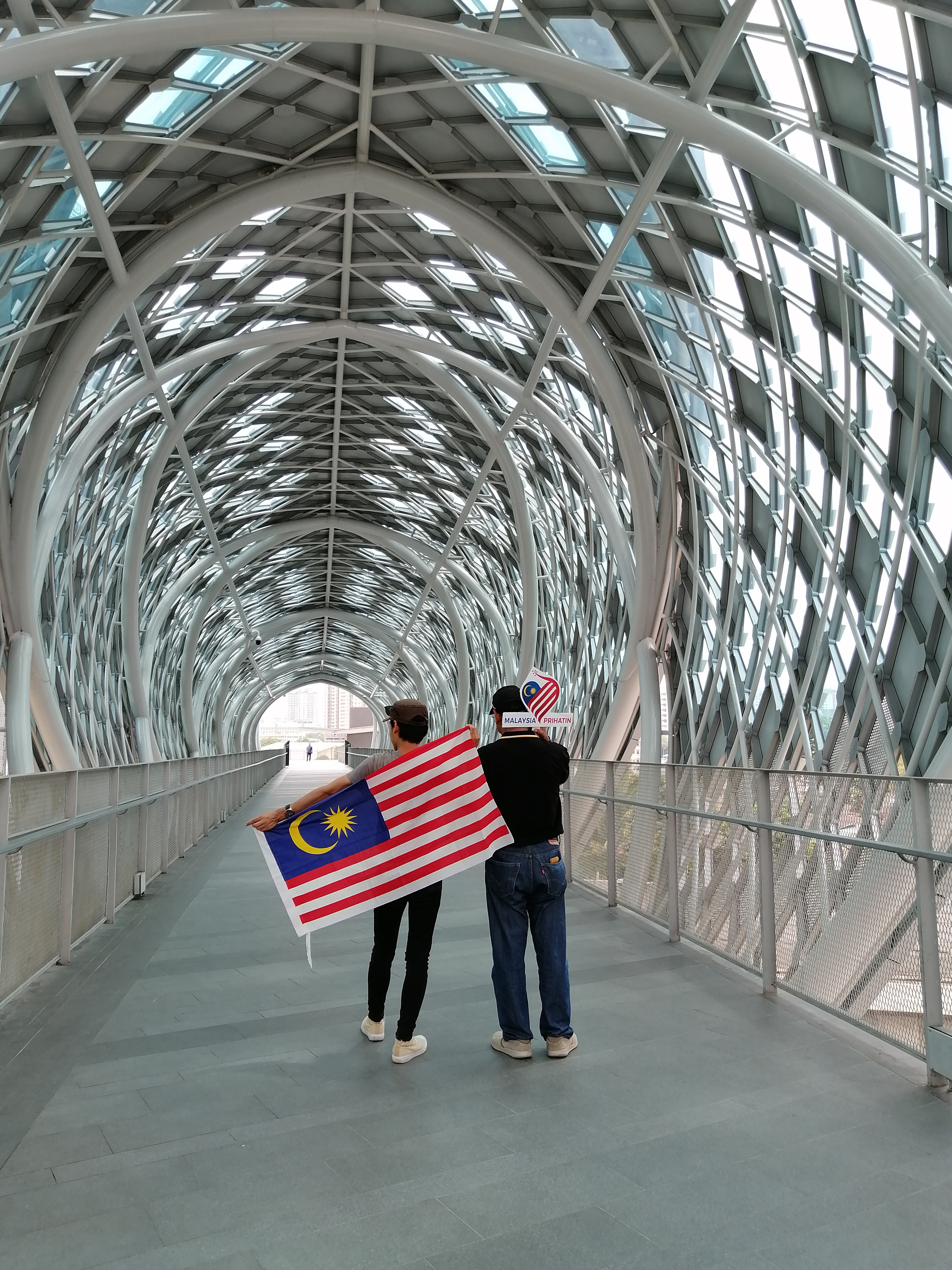 Networking Trip Kuala Lumpur : Kwai Chai Hong Street, Saloma Link & Museum of Illusions