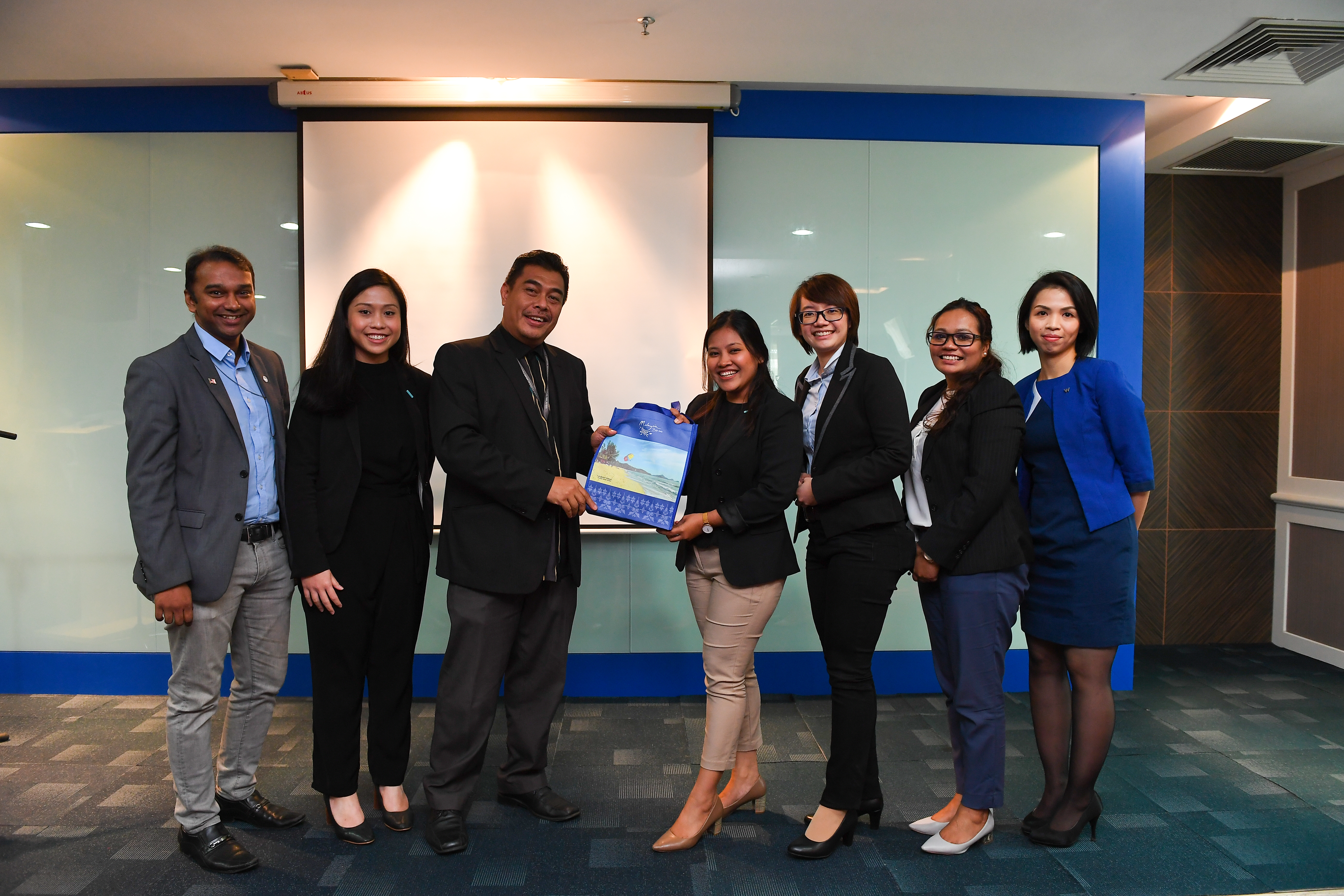 Thursday Talk - SuperPark, Capri by Fraser & Le Meridian, Putrajaya