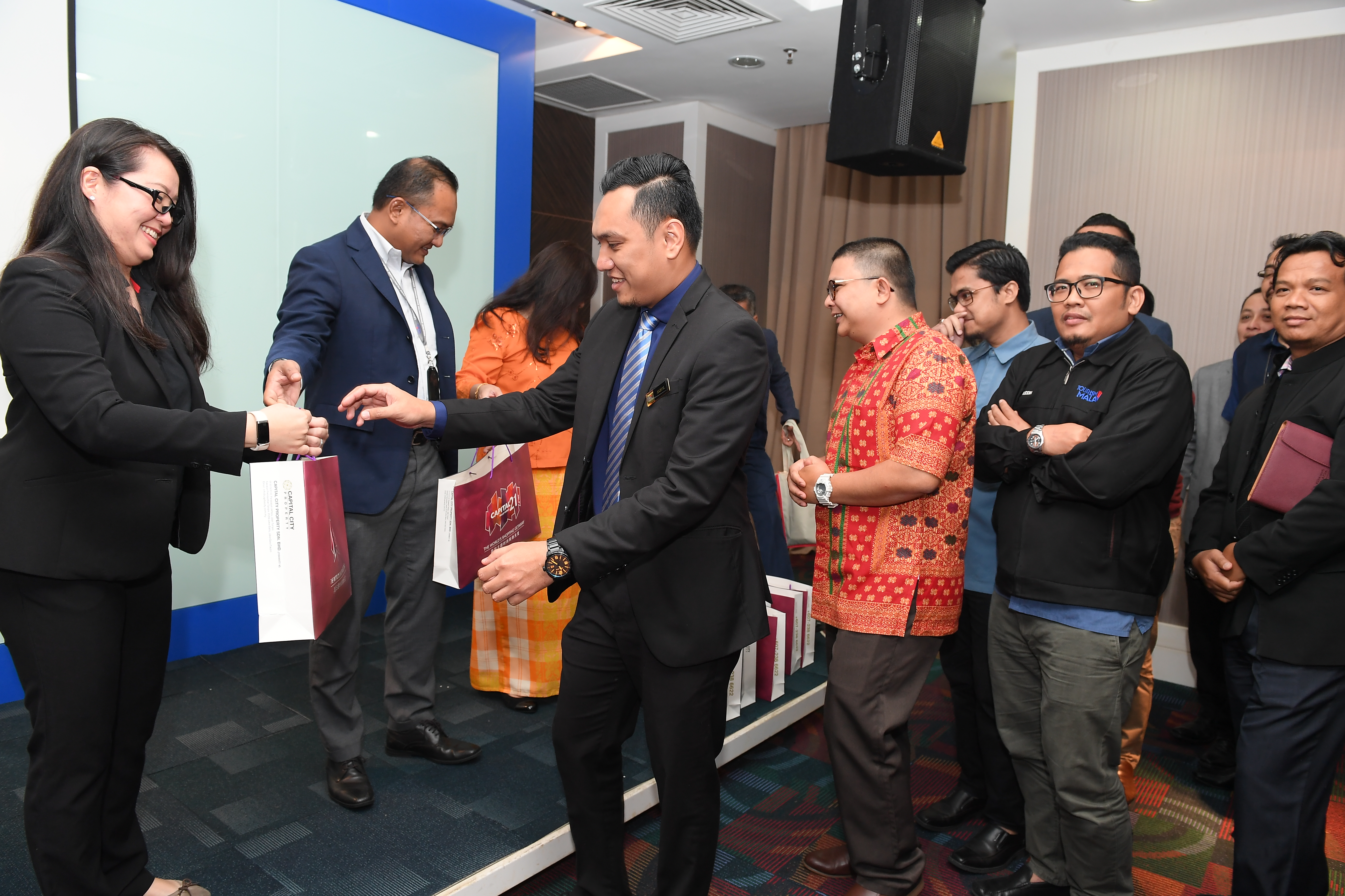 Thursday Talk - MCM Studio