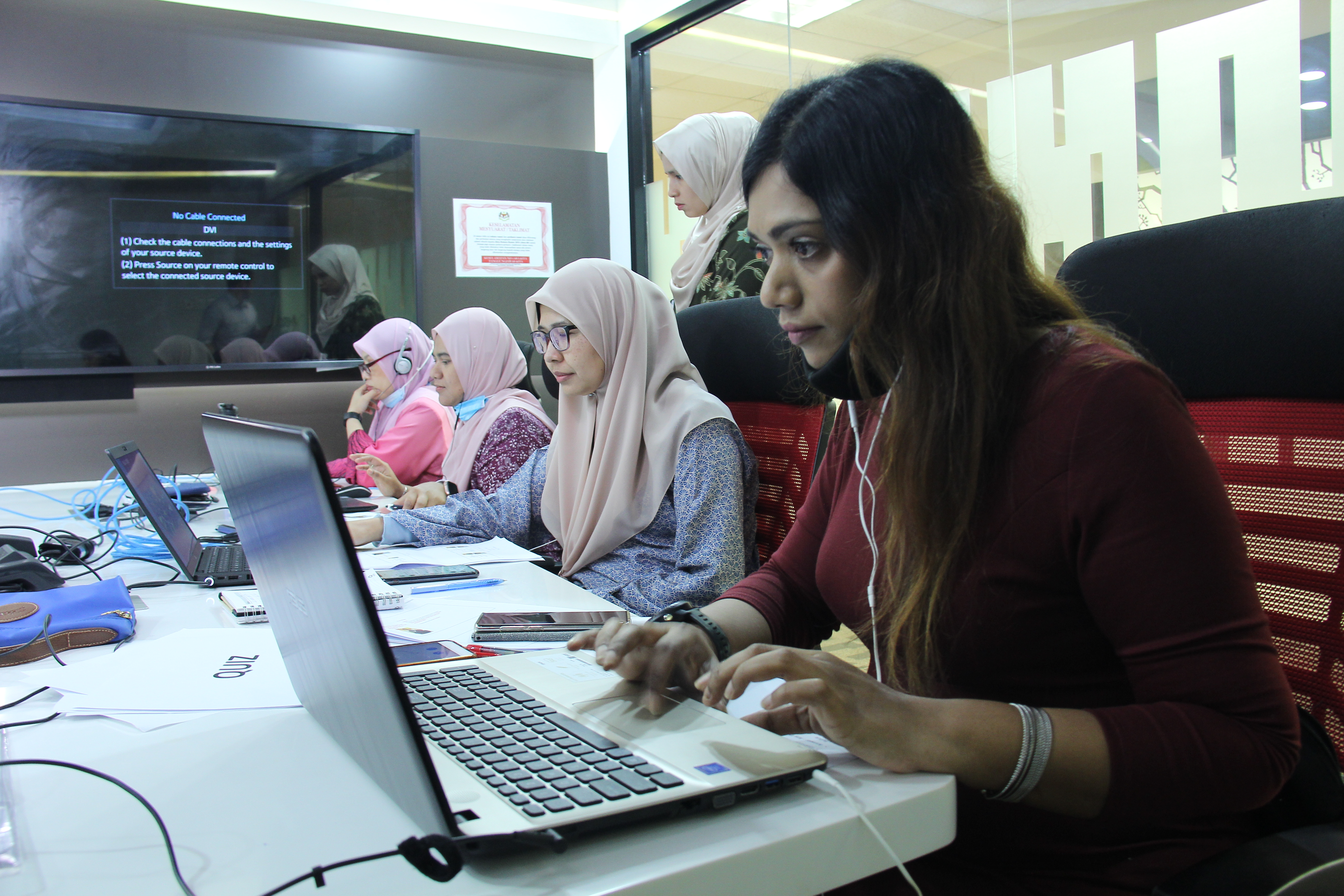 X-Change Session Siri 2/2020 (Online) Knock..Knock.. Let's Travel! Platinum Charters, Beast Park Sungai Wang dan KidZania Kuala Lumpur