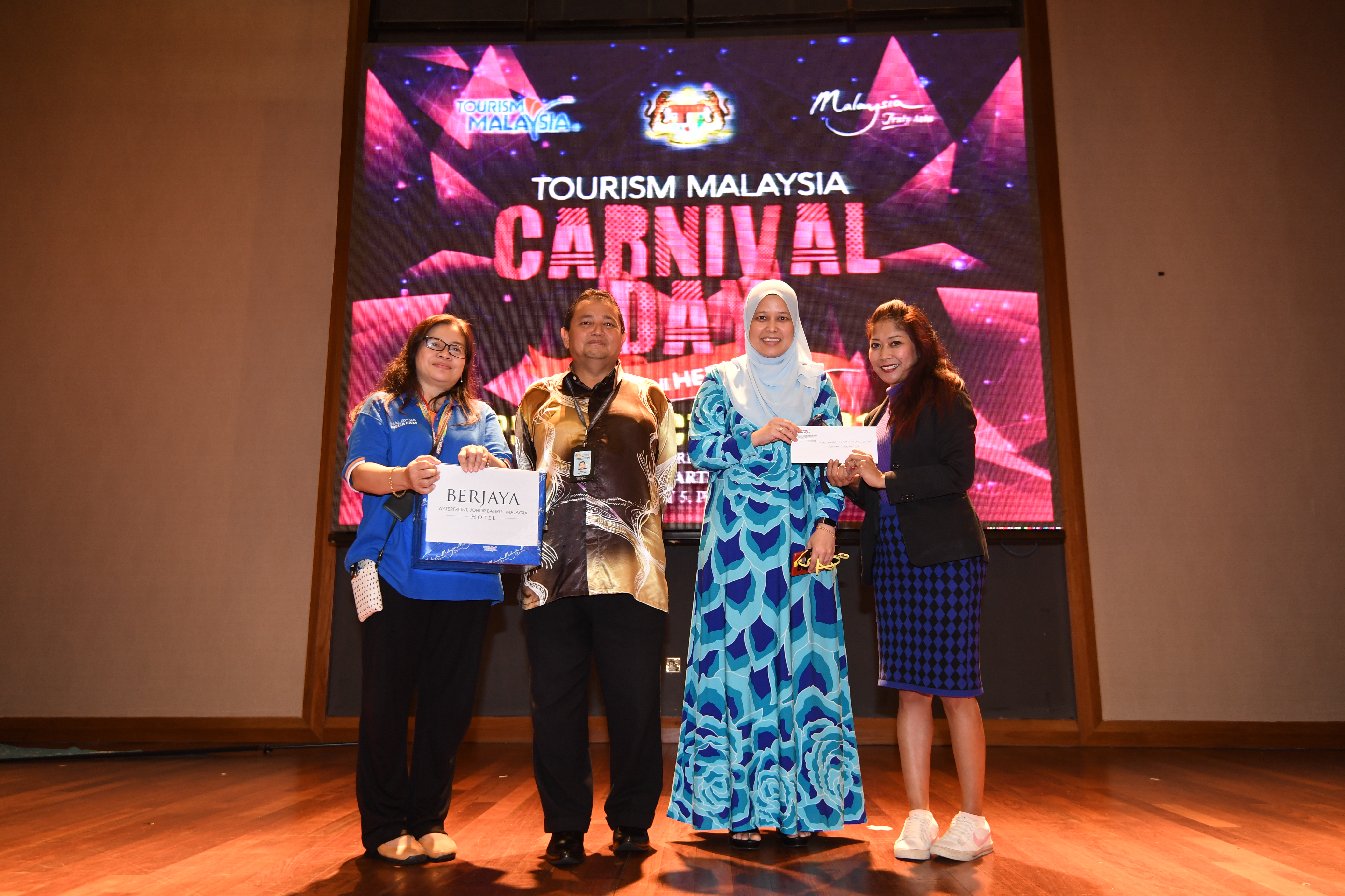 Tourism Malaysia Carnival  Day "It's All HERE"