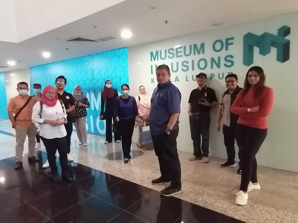 Networking Trip Kuala Lumpur : Kwai Chai Hong Street, Saloma Link & Museum of Illusions