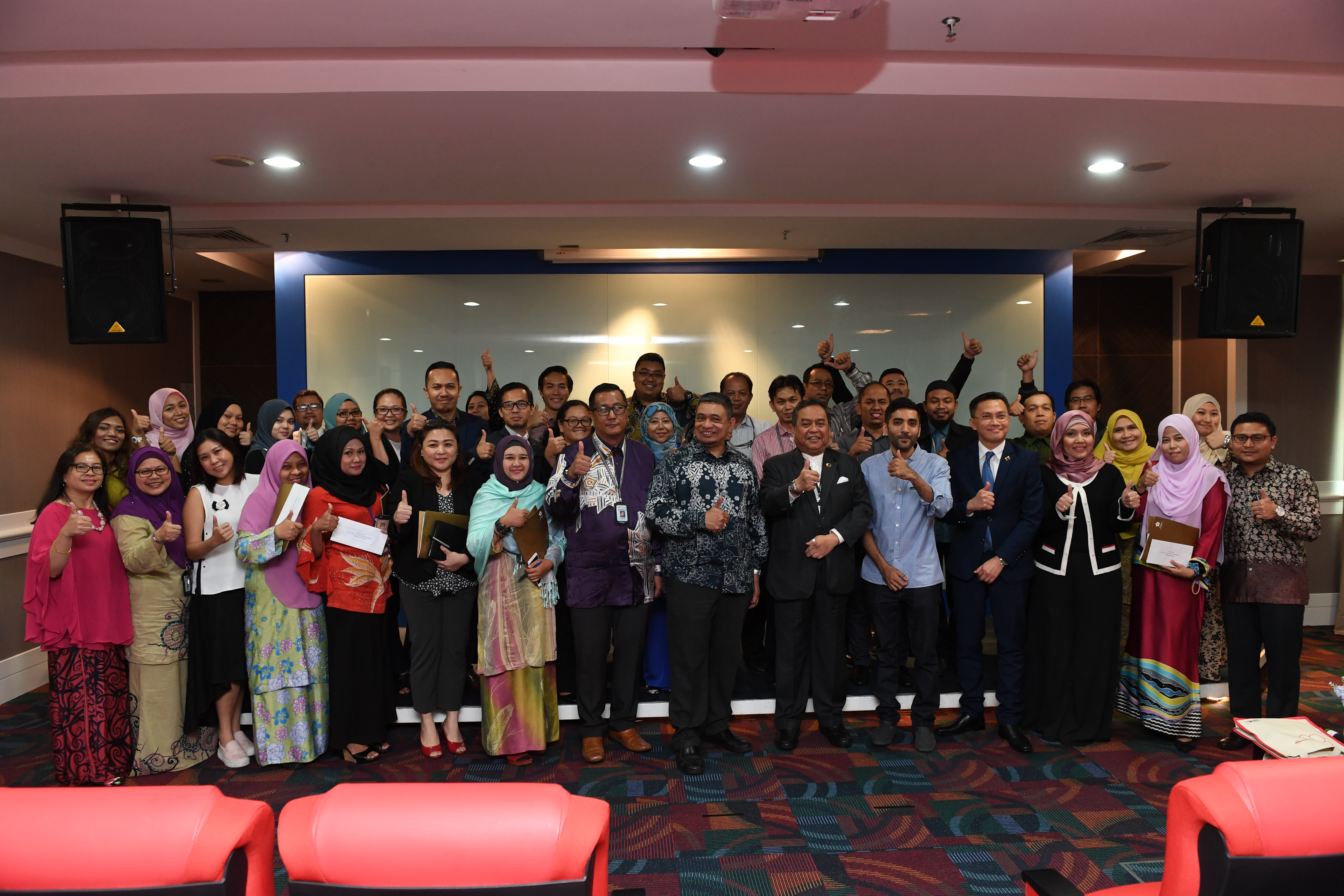 Thursday Talk - PNB Perdana Hotel, BigPay Airasia & Syafikh Errsyam on Malaysia Social Media