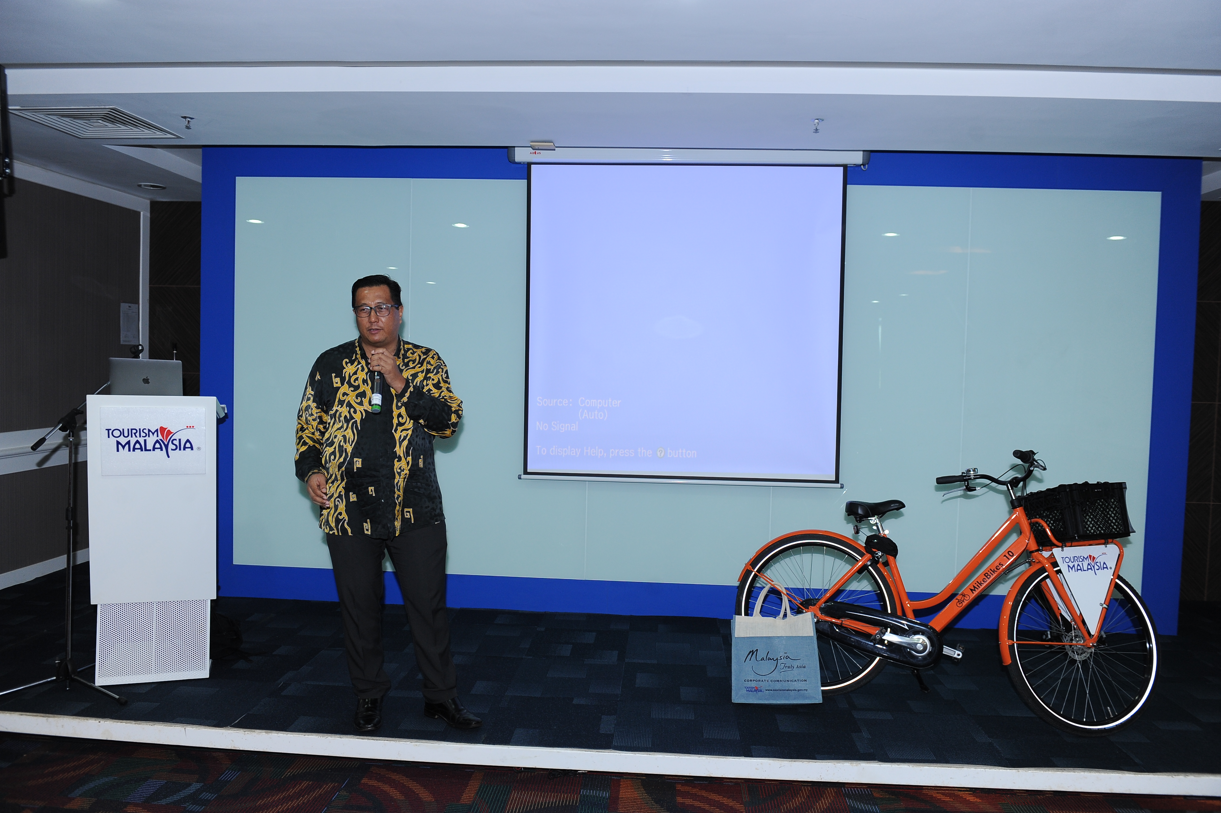 Thursday Talk - Mike Bikes, The Rift & Anthony Wong