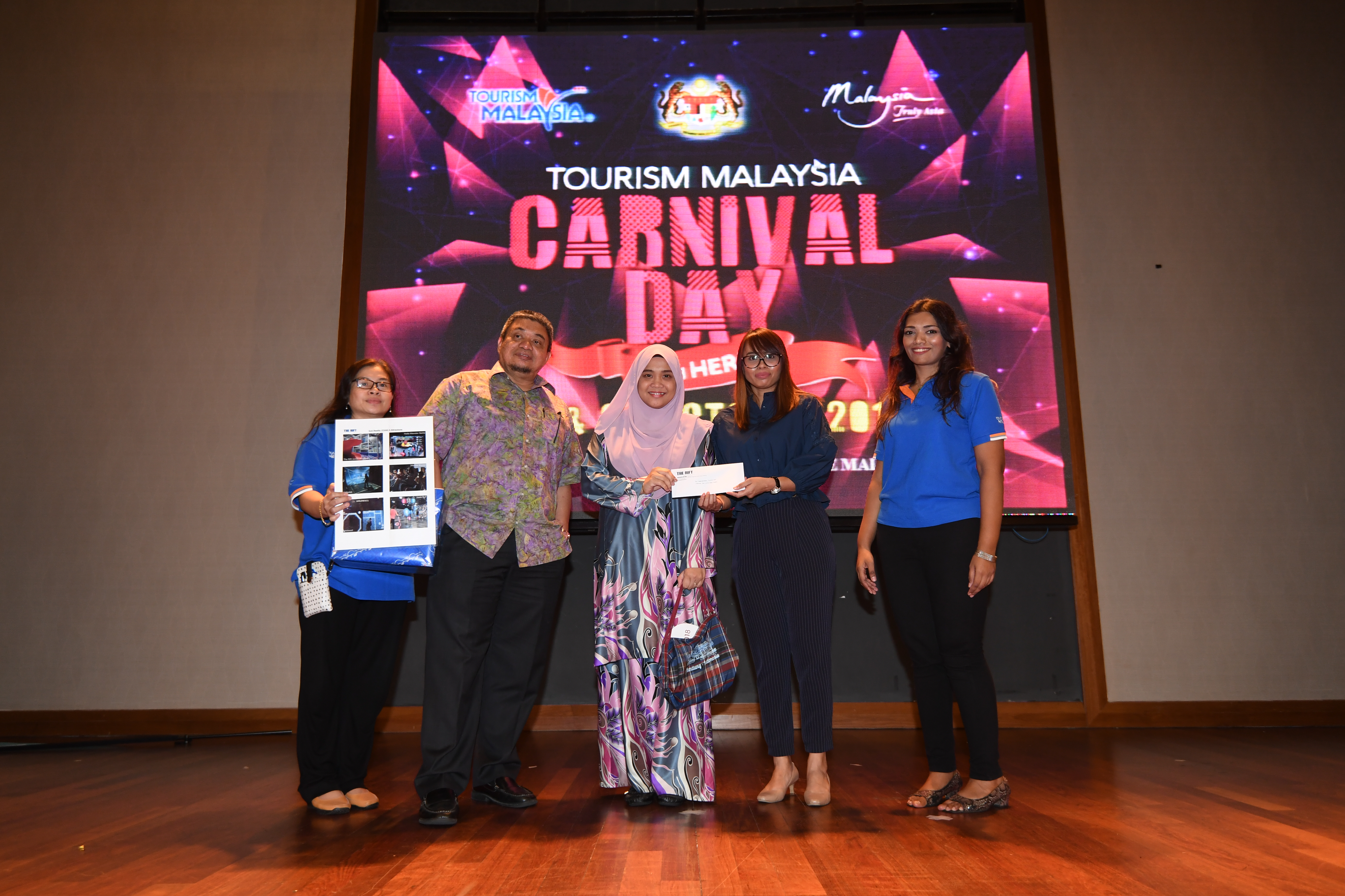Tourism Malaysia Carnival  Day "It's All HERE"