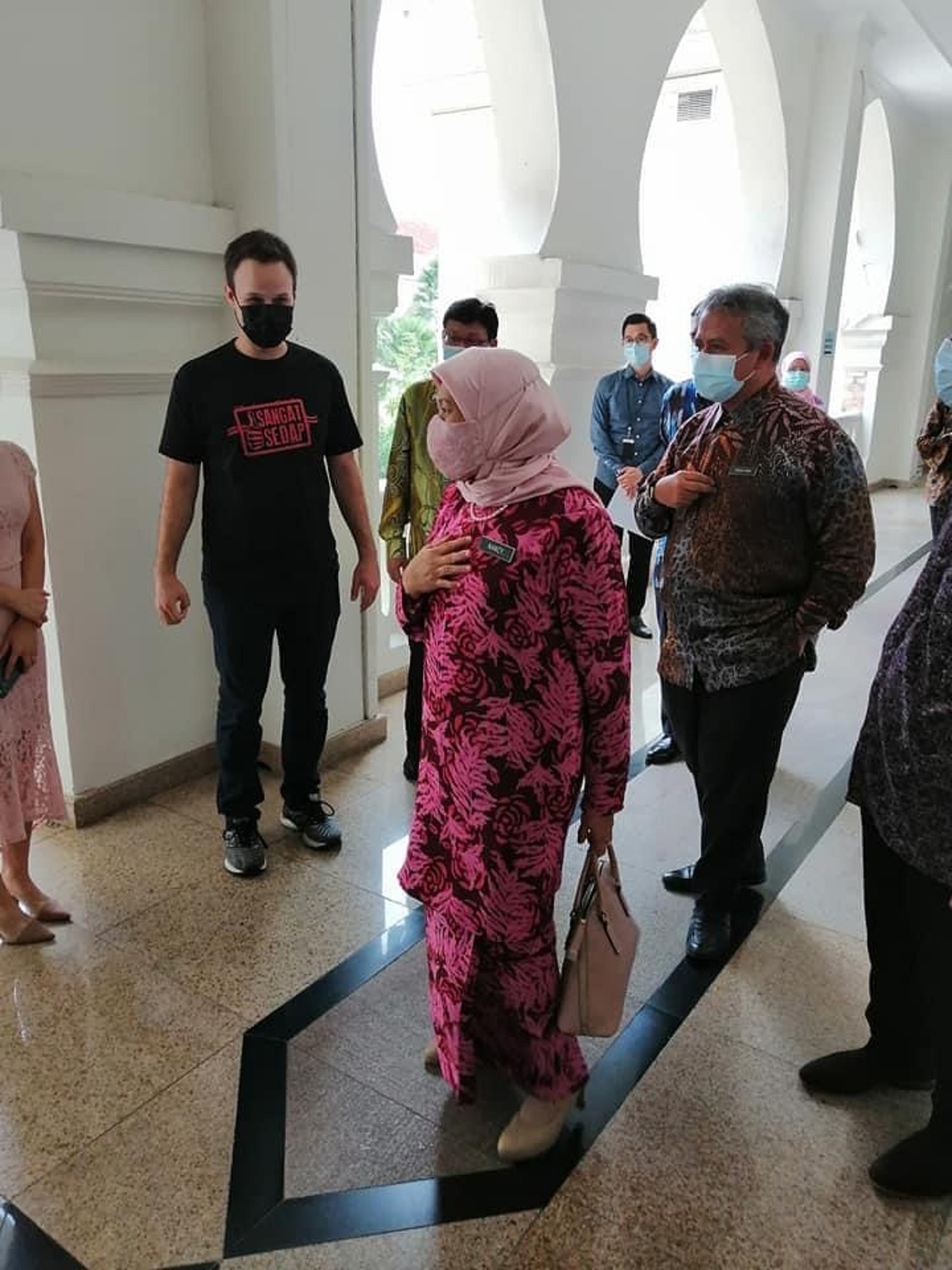 Certificate of Appreciation to The Food Ranger "The Ultimate Malaysia Road Trip" by Minister of Tourism, Arts and Culture Malaysia