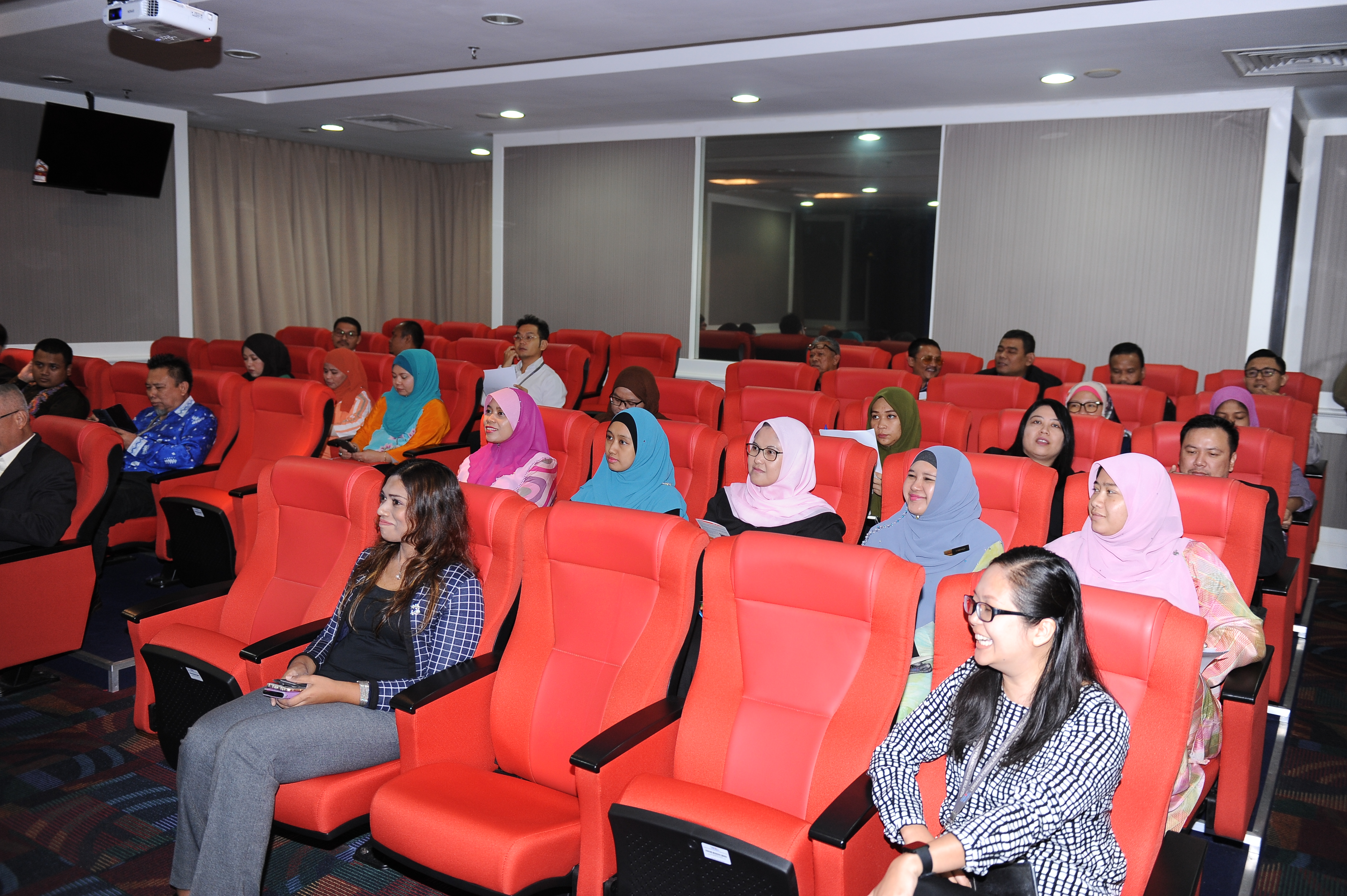 Thursday Talk - Mike Bikes, The Rift & Anthony Wong