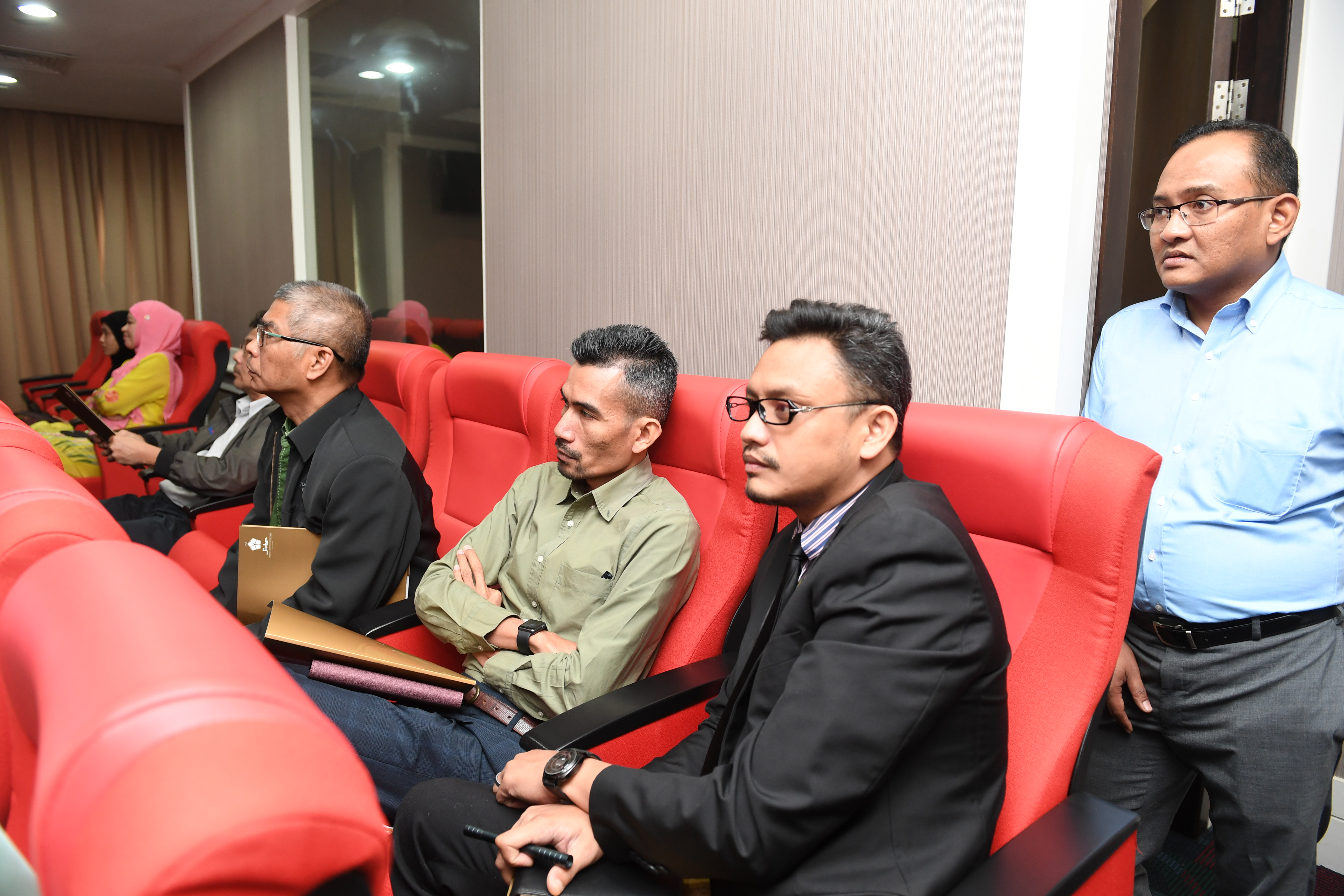 Thursday Talk - PNB Perdana Hotel, BigPay Airasia & Syafikh Errsyam on Malaysia Social Media