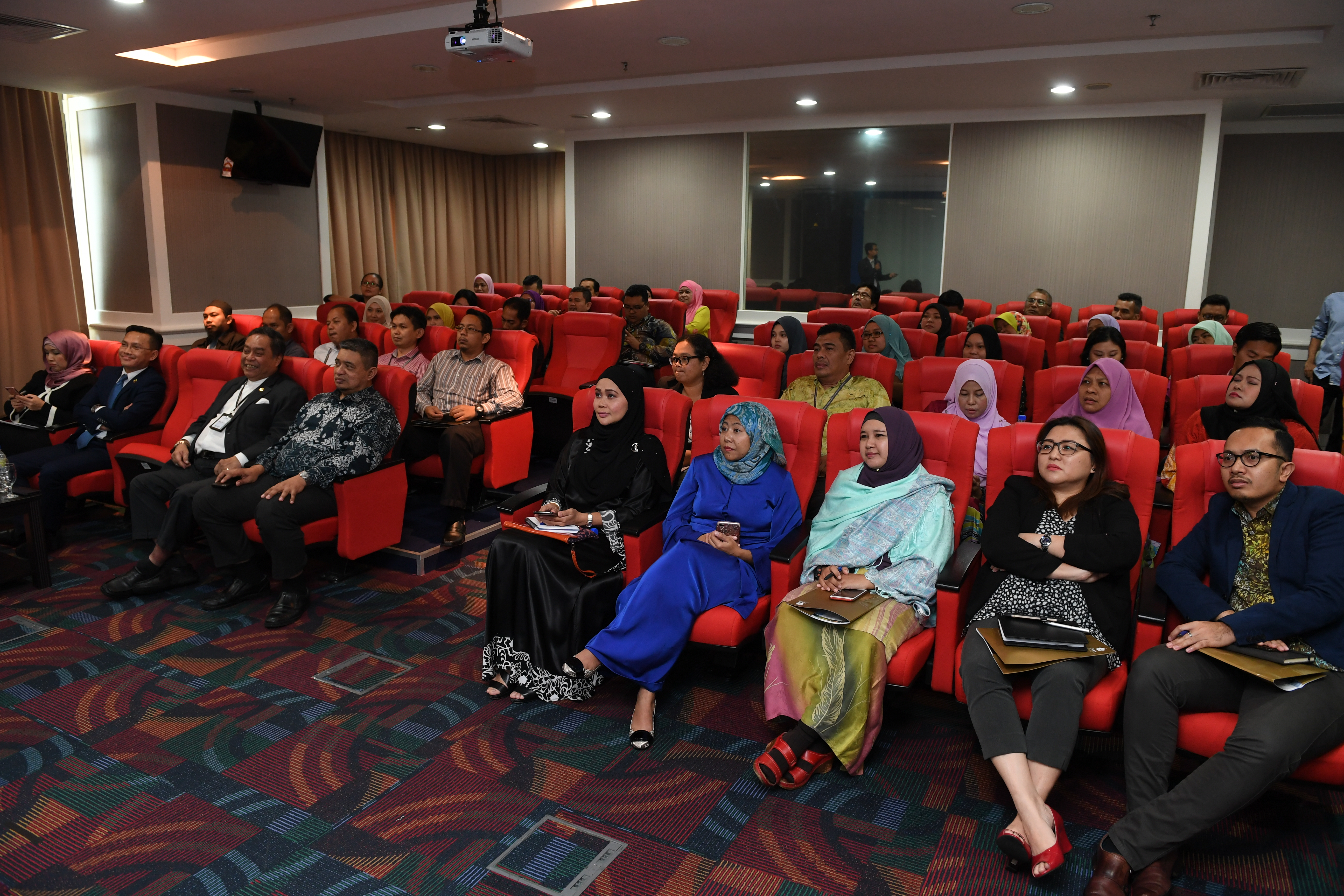 Thursday Talk - PNB Perdana Hotel, BigPay Airasia & Syafikh Errsyam on Malaysia Social Media